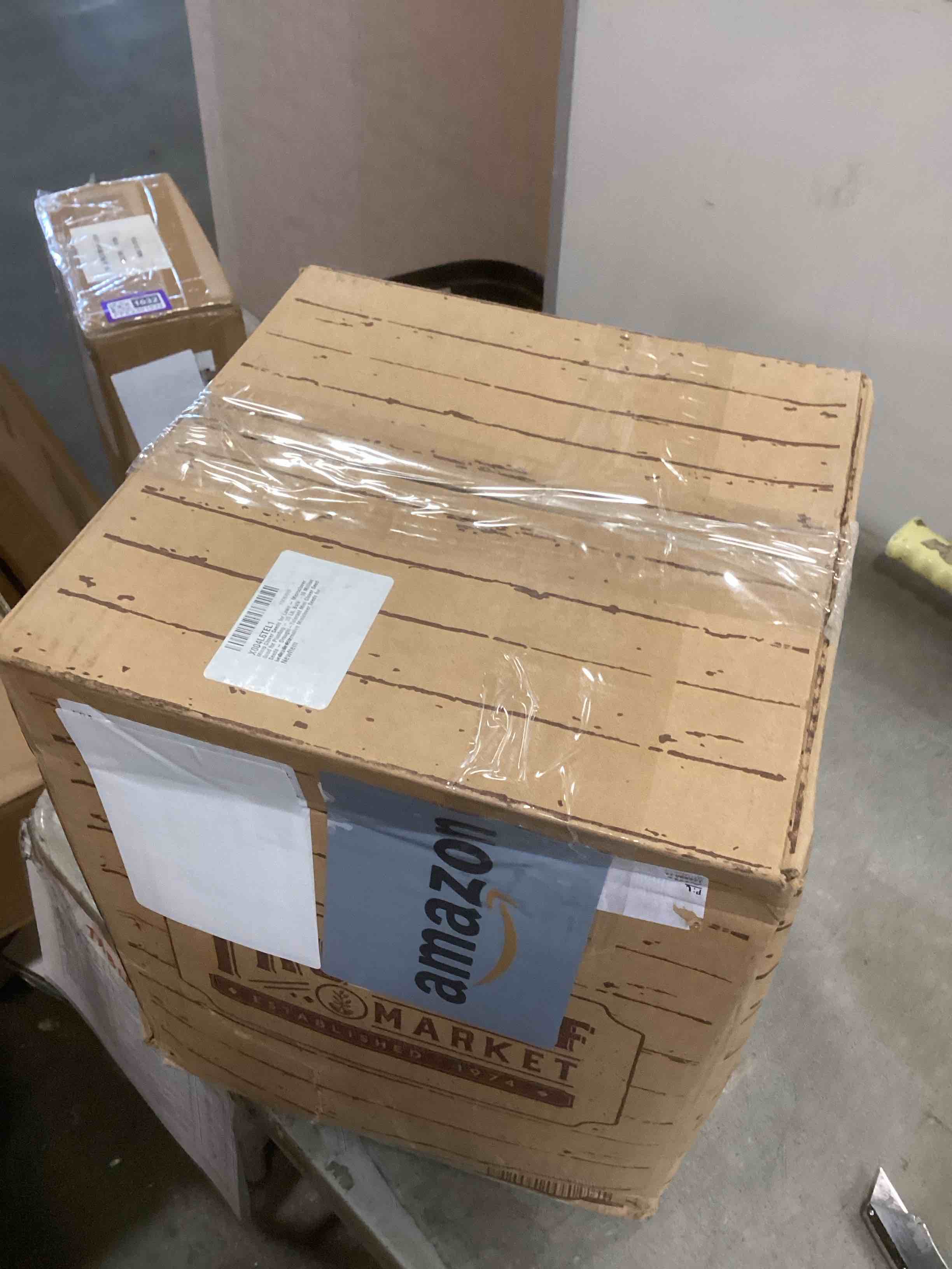 https://s3.amazonaws.com/lotting-images-prod/bidfta/PPE2301034_1745343571617.jpeg