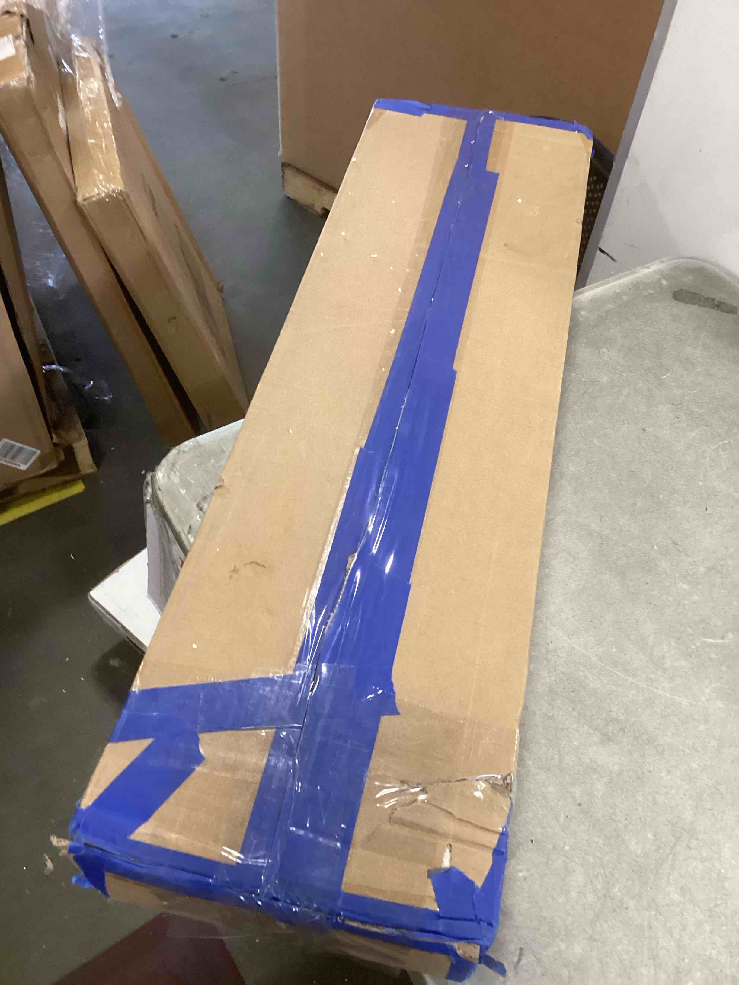 https://s3.amazonaws.com/lotting-images-prod/bidfta/PPE2301044_1745344648314.jpeg
