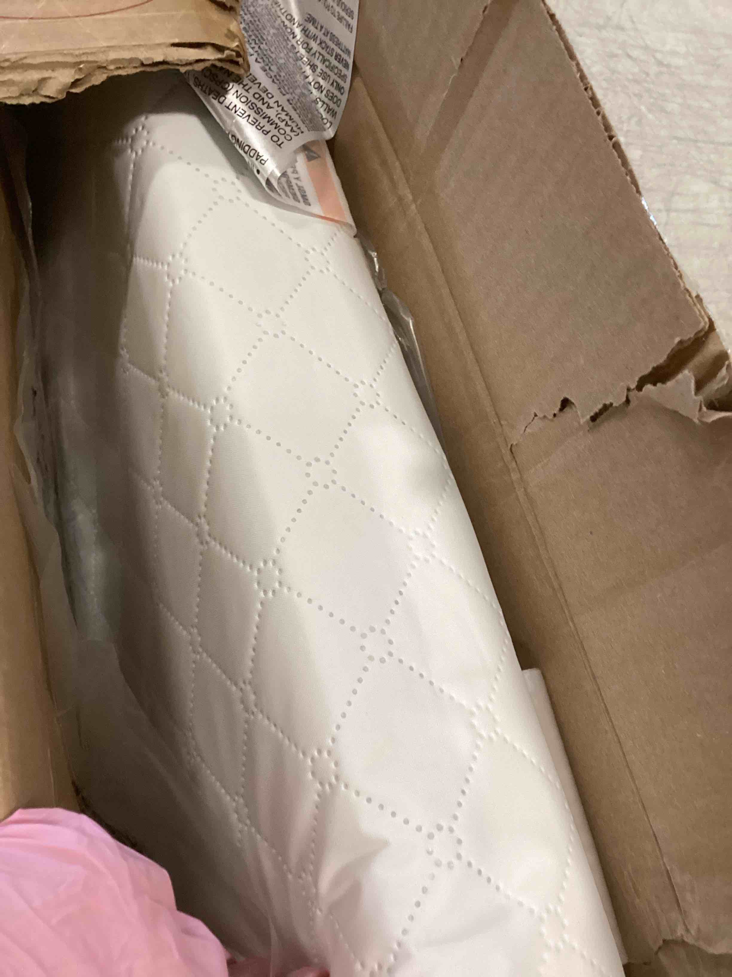 https://s3.amazonaws.com/lotting-images-prod/bidfta/PPE2301229_1745425964037.jpeg