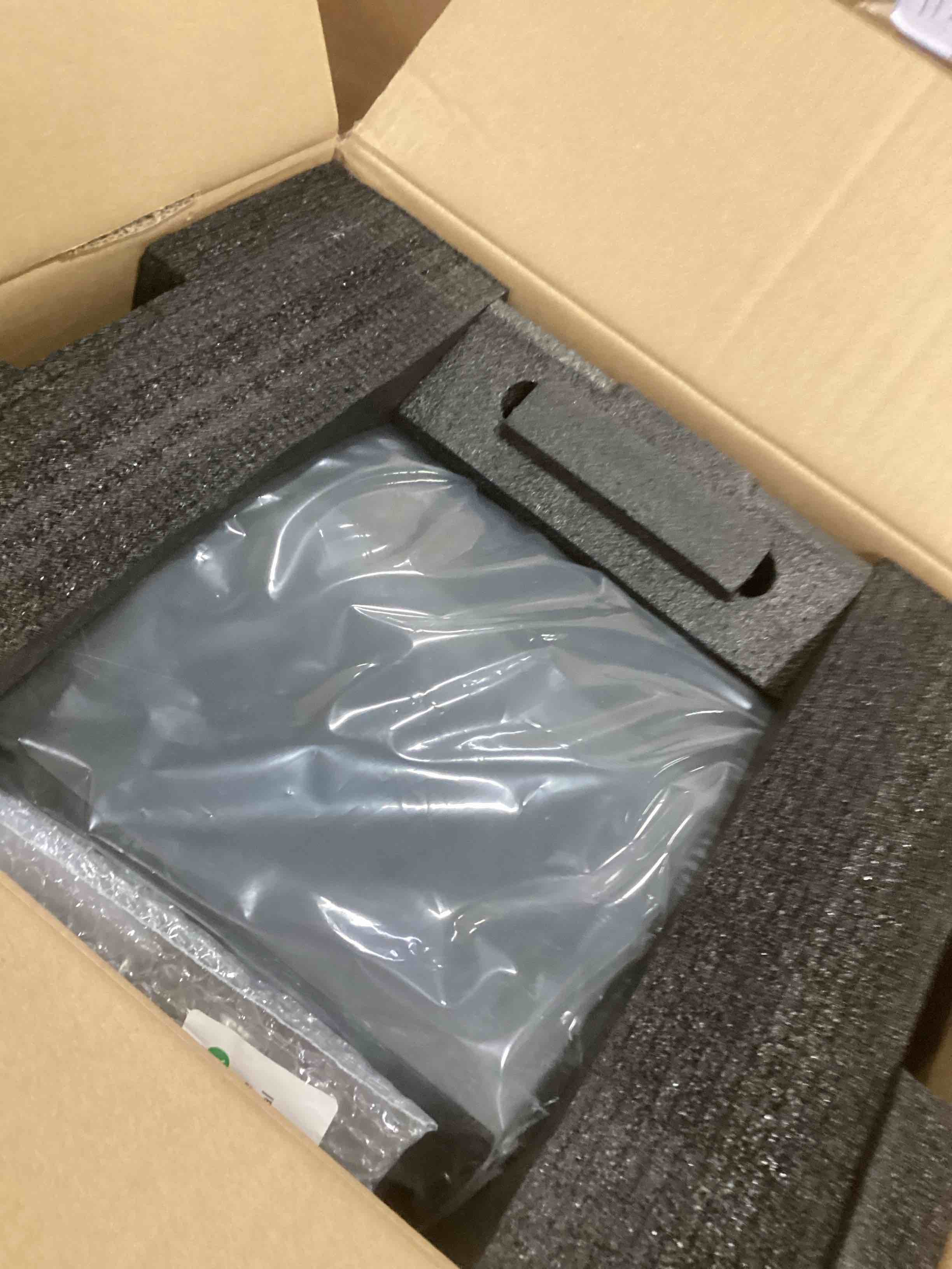 https://s3.amazonaws.com/lotting-images-prod/bidfta/PPE2301261_1745432205776.jpeg