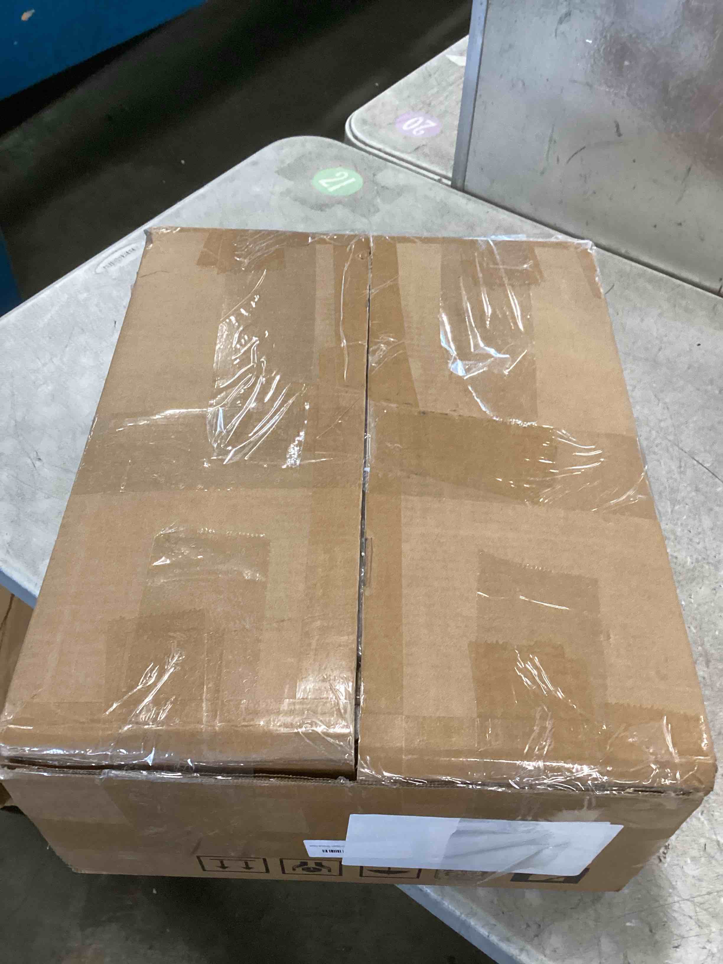 https://s3.amazonaws.com/lotting-images-prod/bidfta/PPE2301368_1745502962436.jpeg