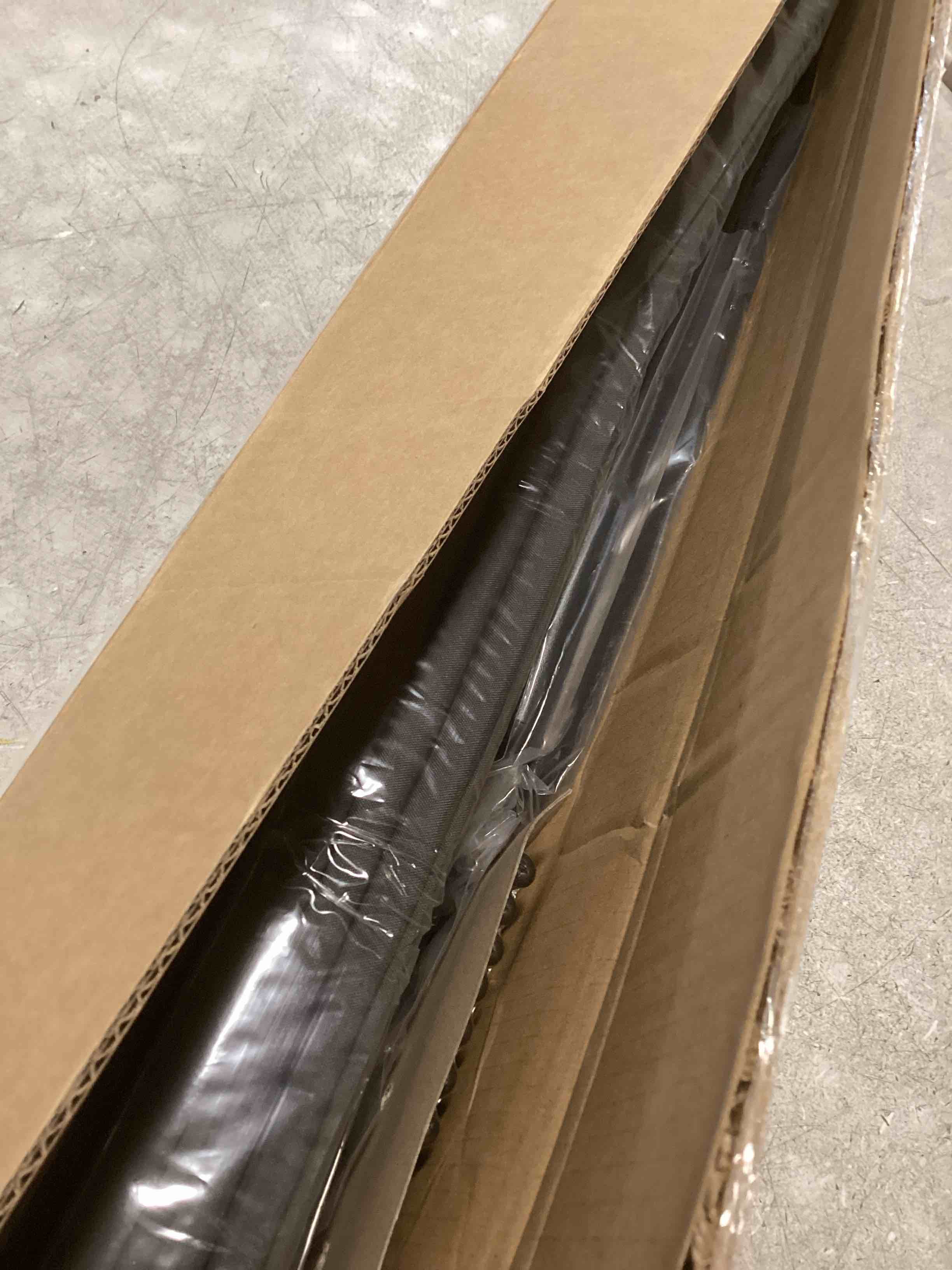 https://s3.amazonaws.com/lotting-images-prod/bidfta/PPE2301466_1745519803195.jpeg