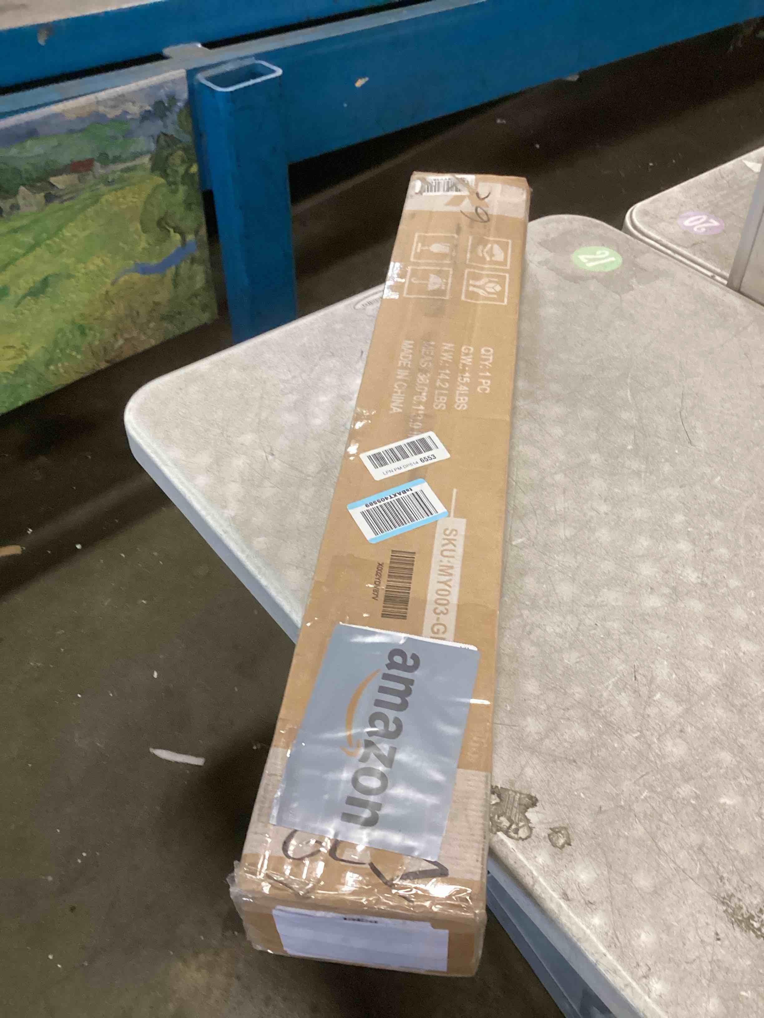 https://s3.amazonaws.com/lotting-images-prod/bidfta/PPE2301466_1745519817364.jpeg