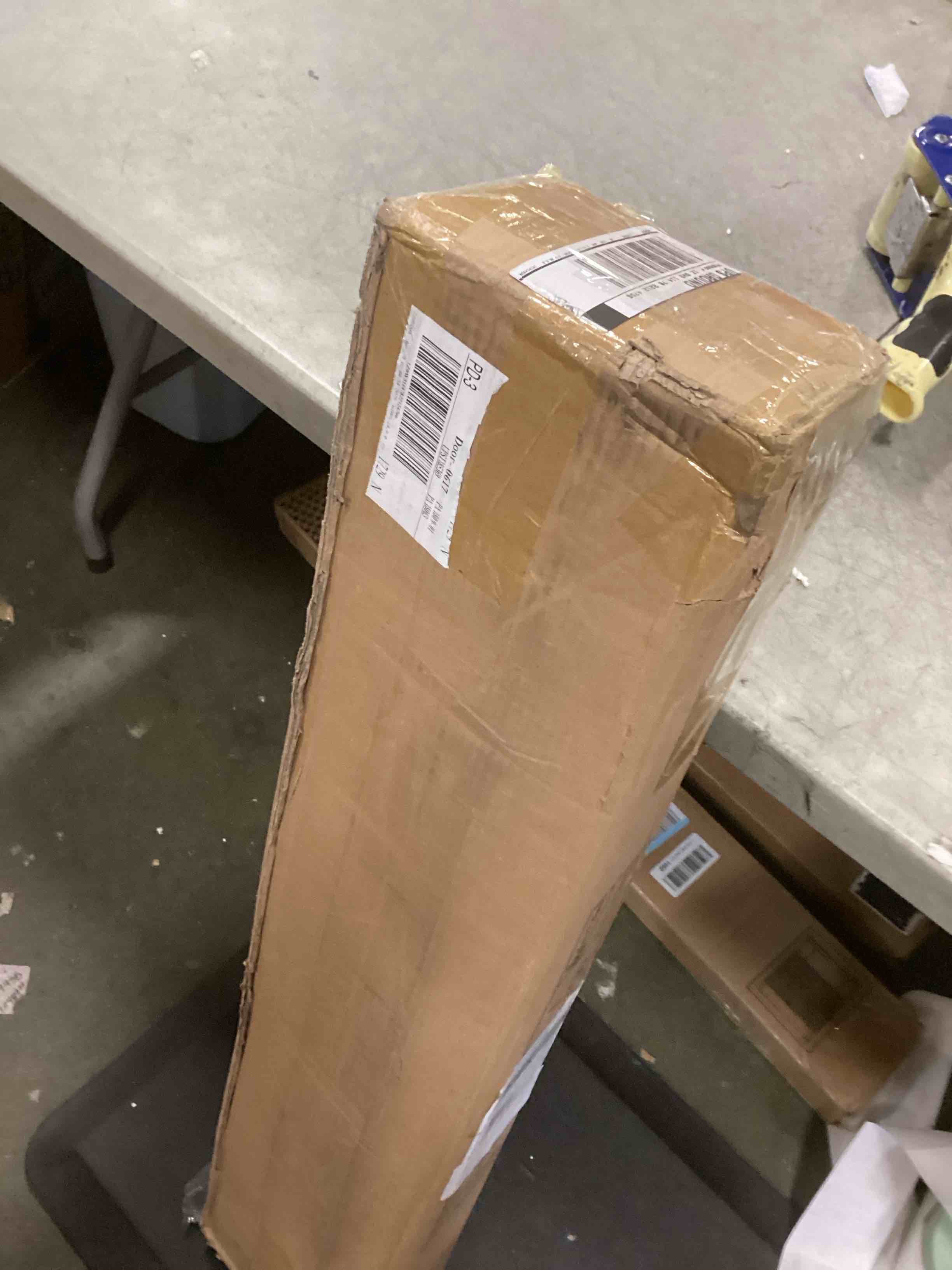 https://s3.amazonaws.com/lotting-images-prod/bidfta/PPE2301564_1745936458328.jpeg