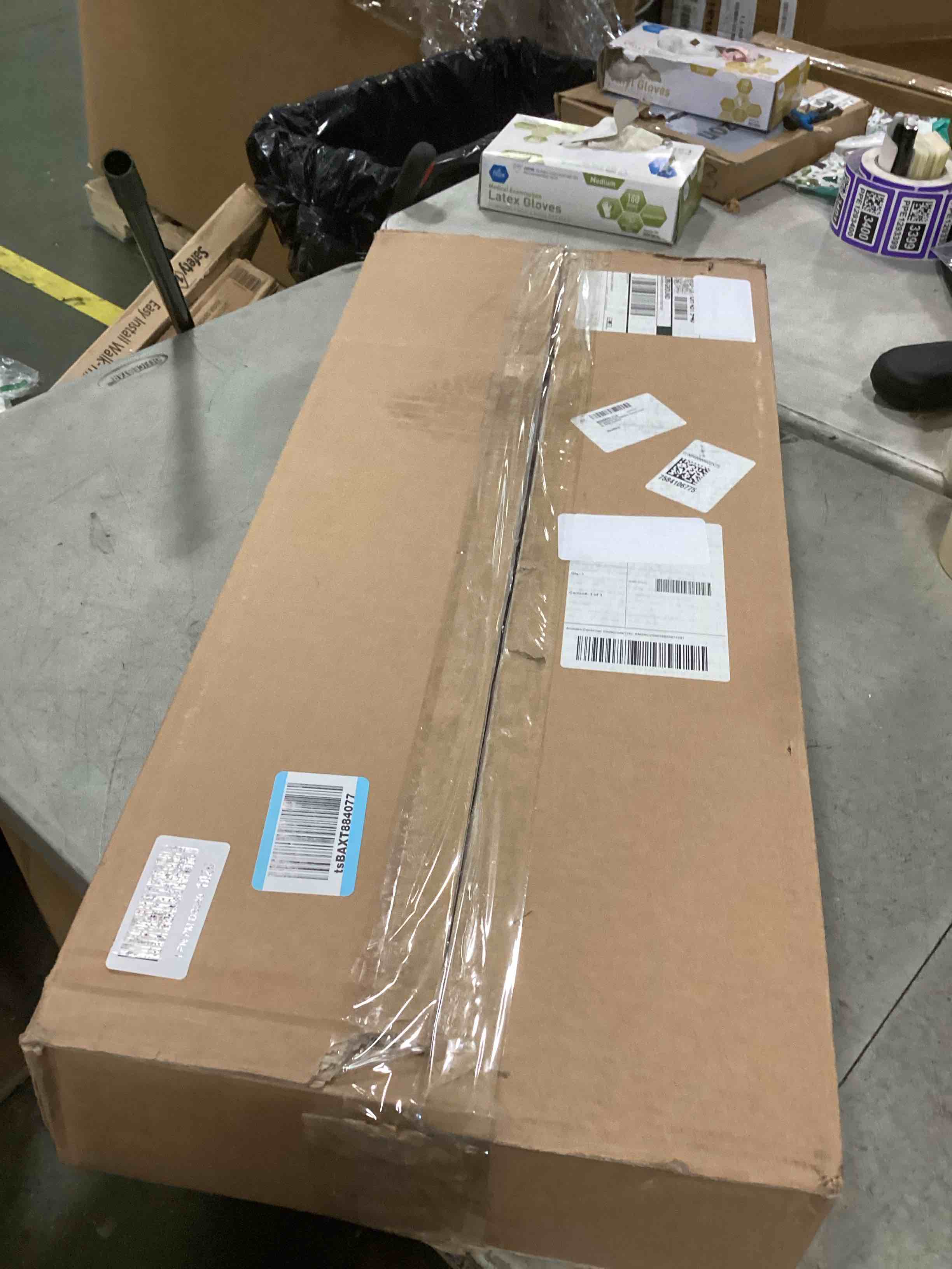 https://s3.amazonaws.com/lotting-images-prod/bidfta/PPE2301647_1745950166567.jpeg