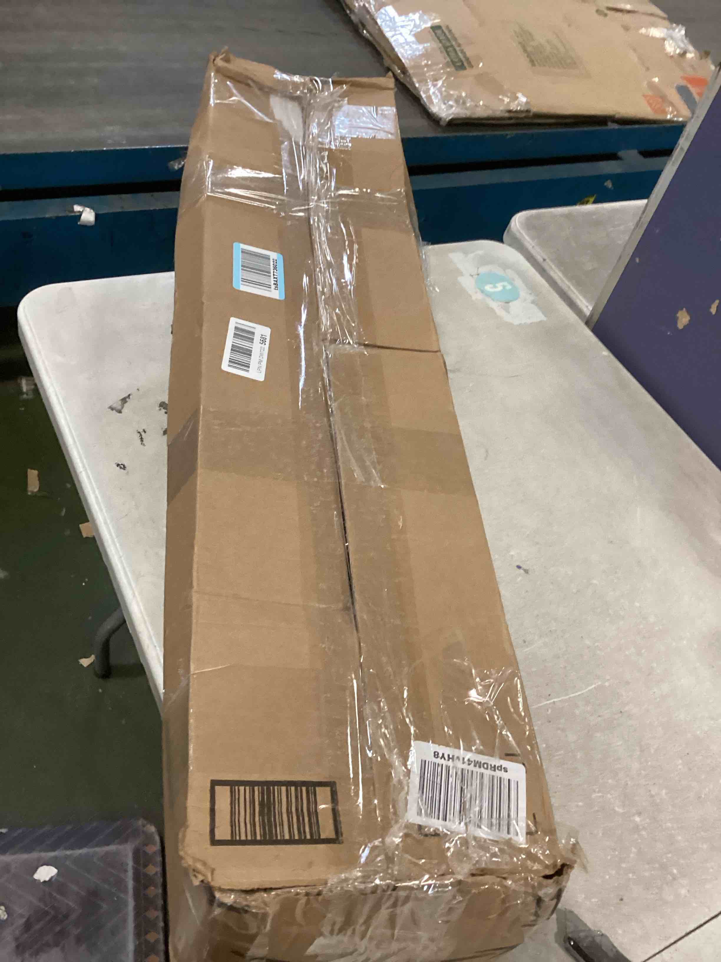 https://s3.amazonaws.com/lotting-images-prod/bidfta/PPE2301922_1746110391431.jpeg