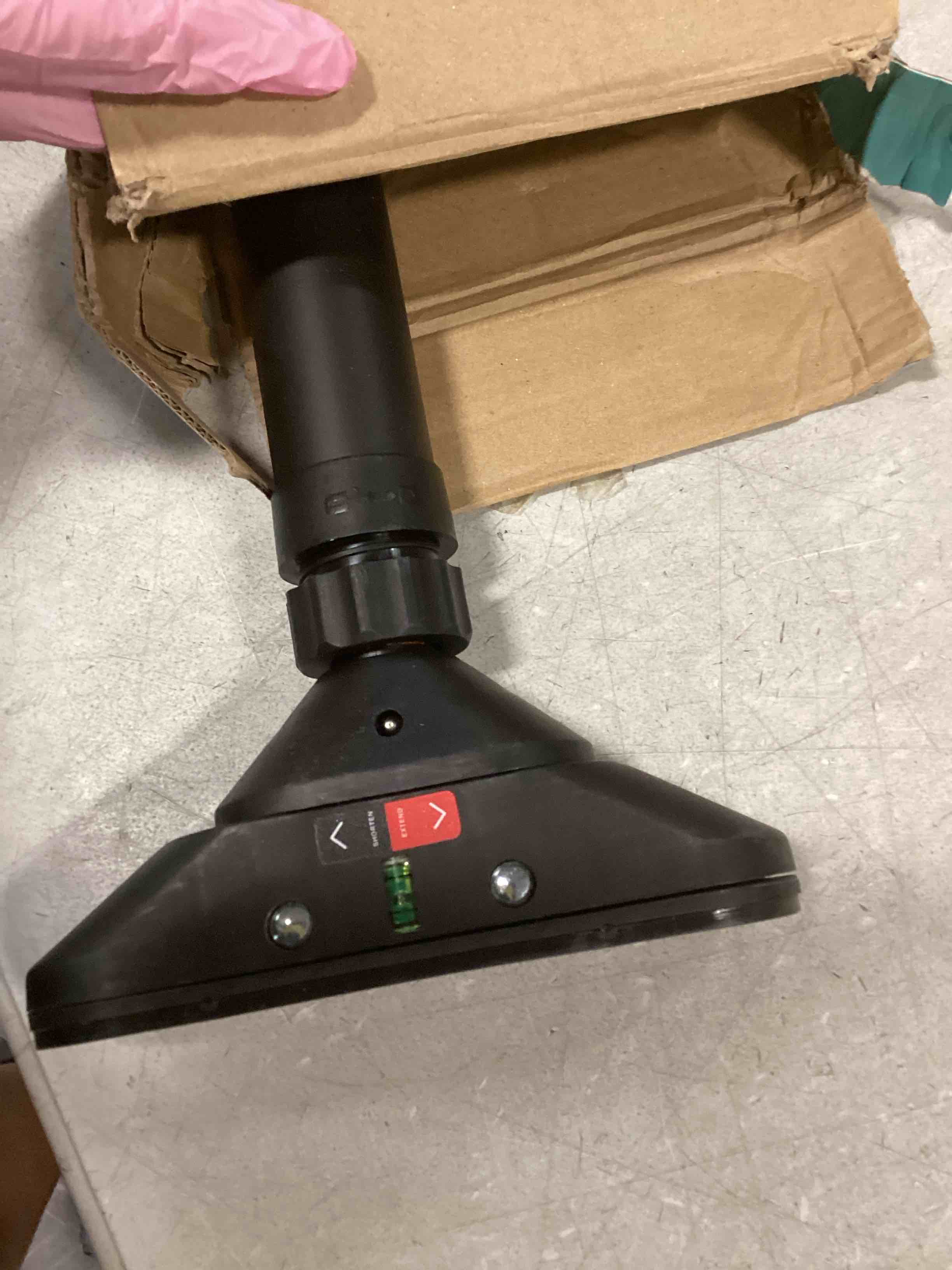 https://s3.amazonaws.com/lotting-images-prod/bidfta/PPE2301963_1746116633492.jpeg