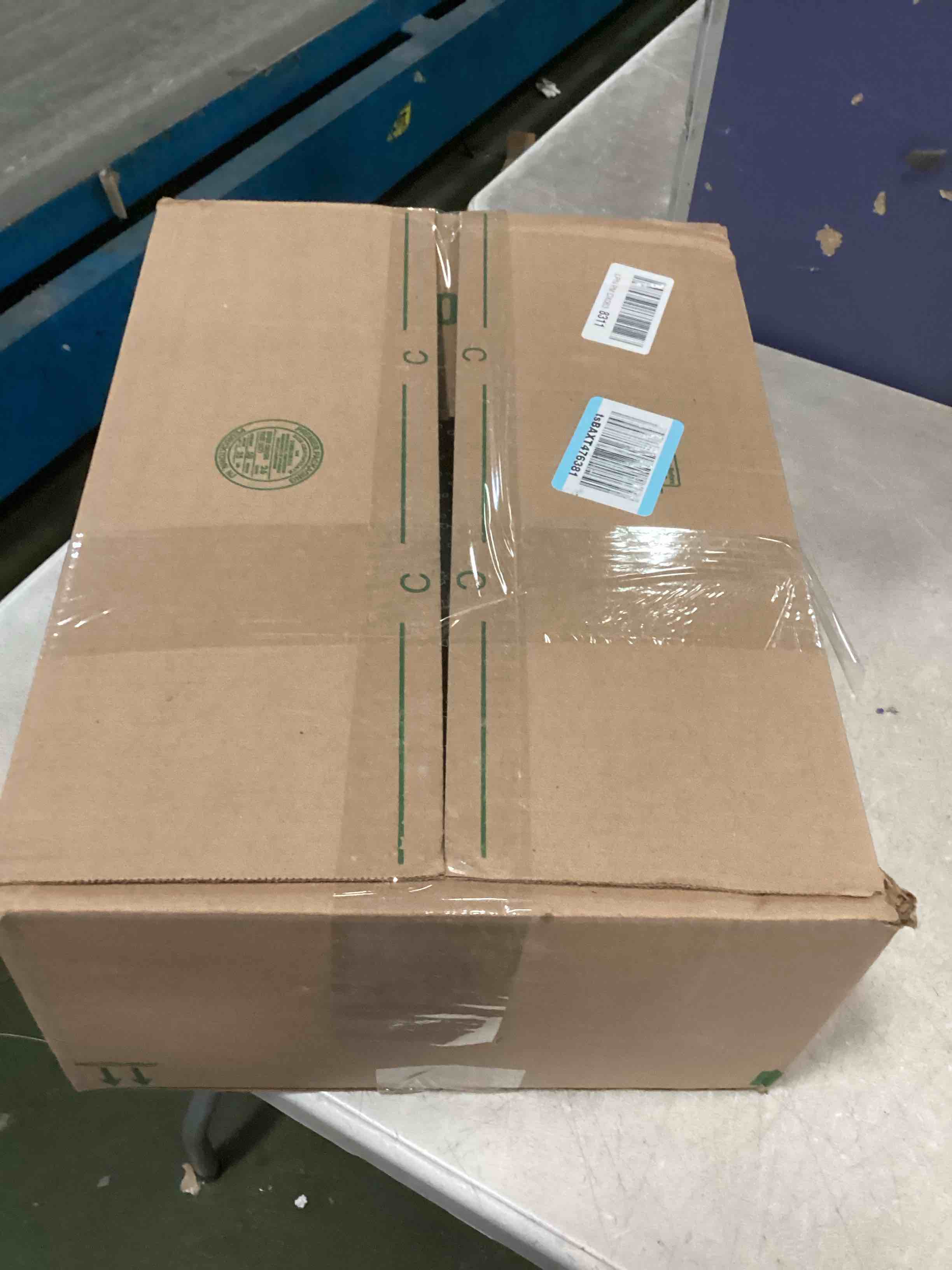 https://s3.amazonaws.com/lotting-images-prod/bidfta/PPE2301995_1746122688851.jpeg