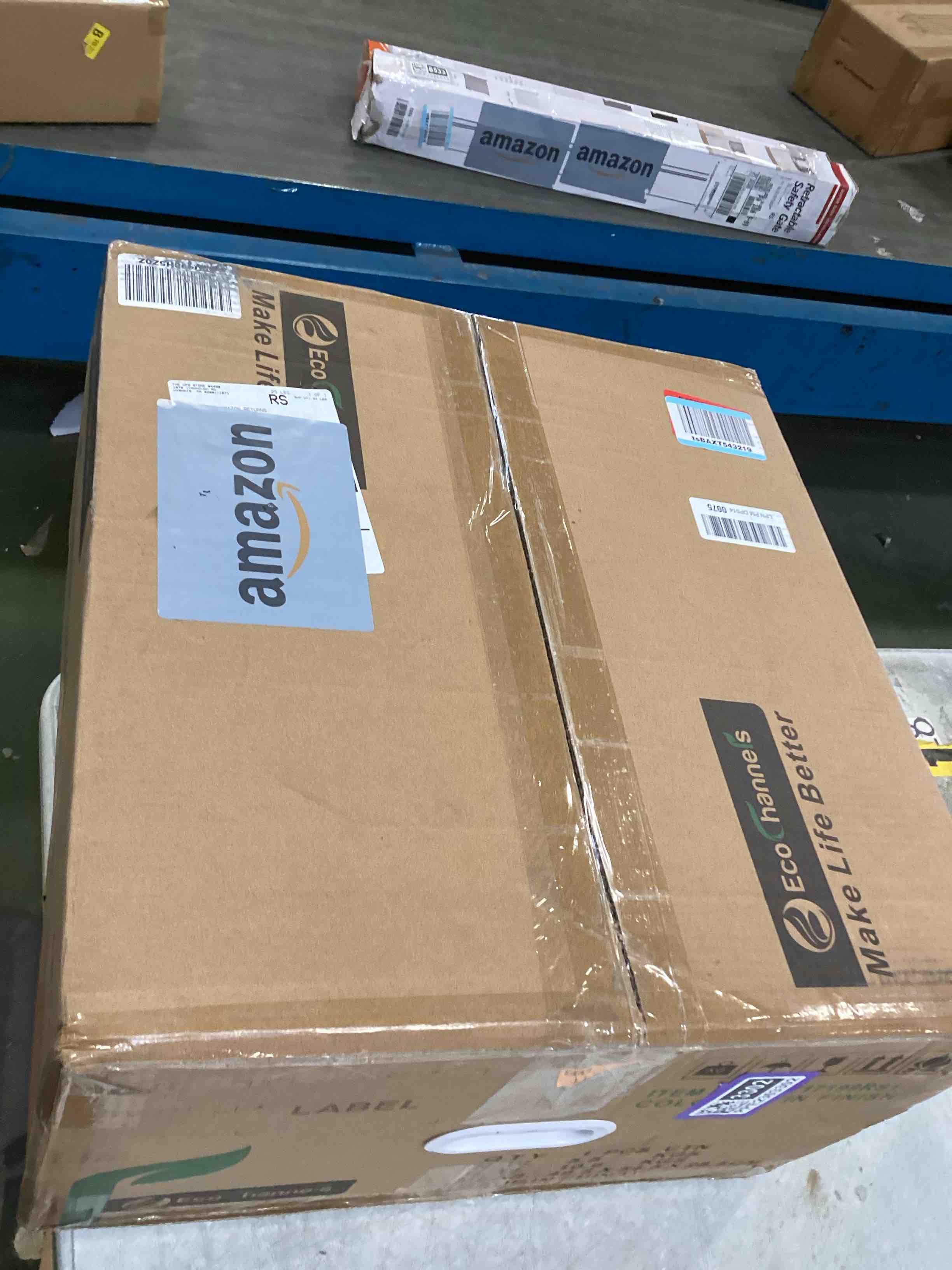 https://s3.amazonaws.com/lotting-images-prod/bidfta/PPE2303302_1743013921570.jpeg