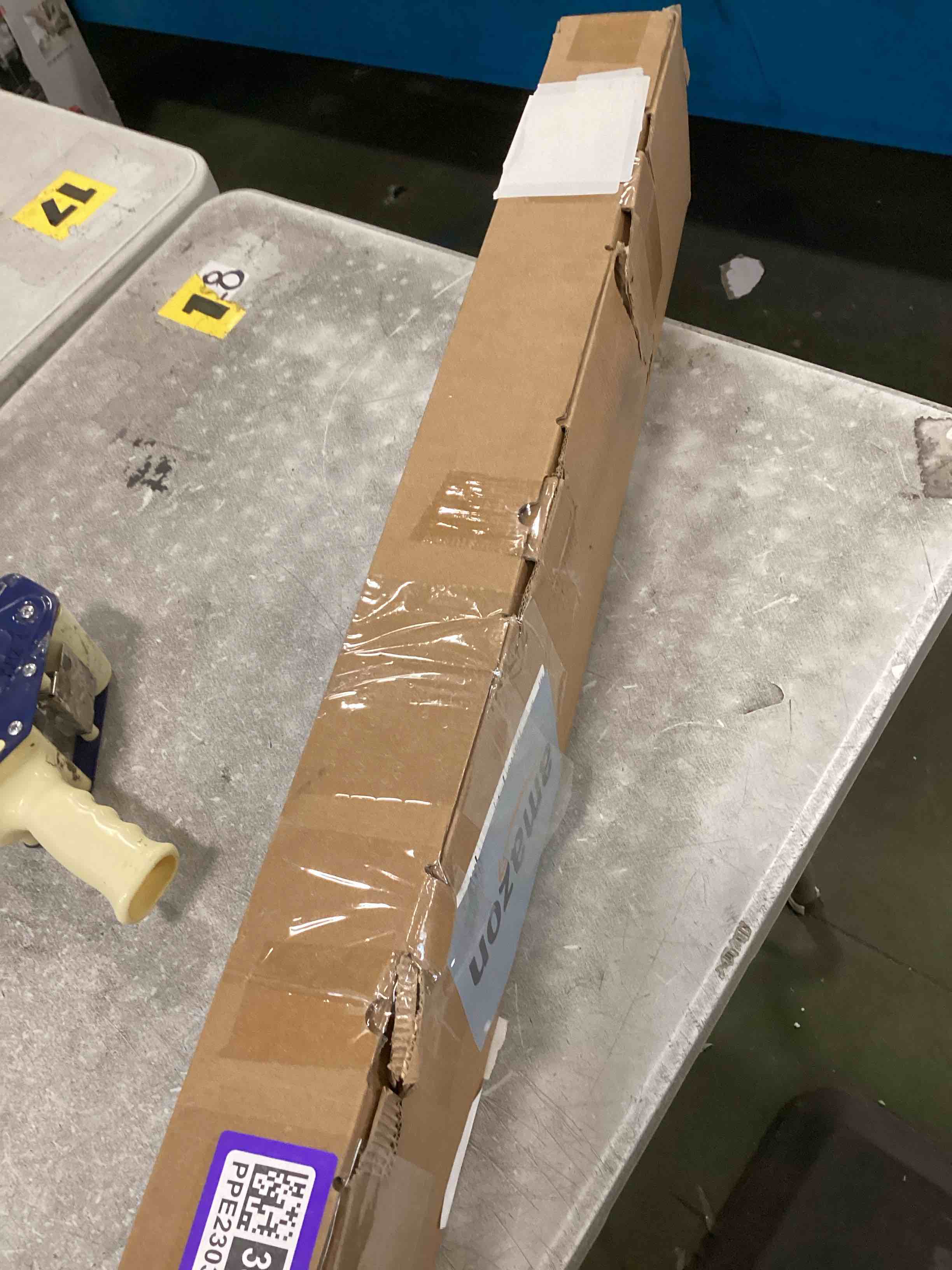 https://s3.amazonaws.com/lotting-images-prod/bidfta/PPE2303324_1743078570715.jpeg