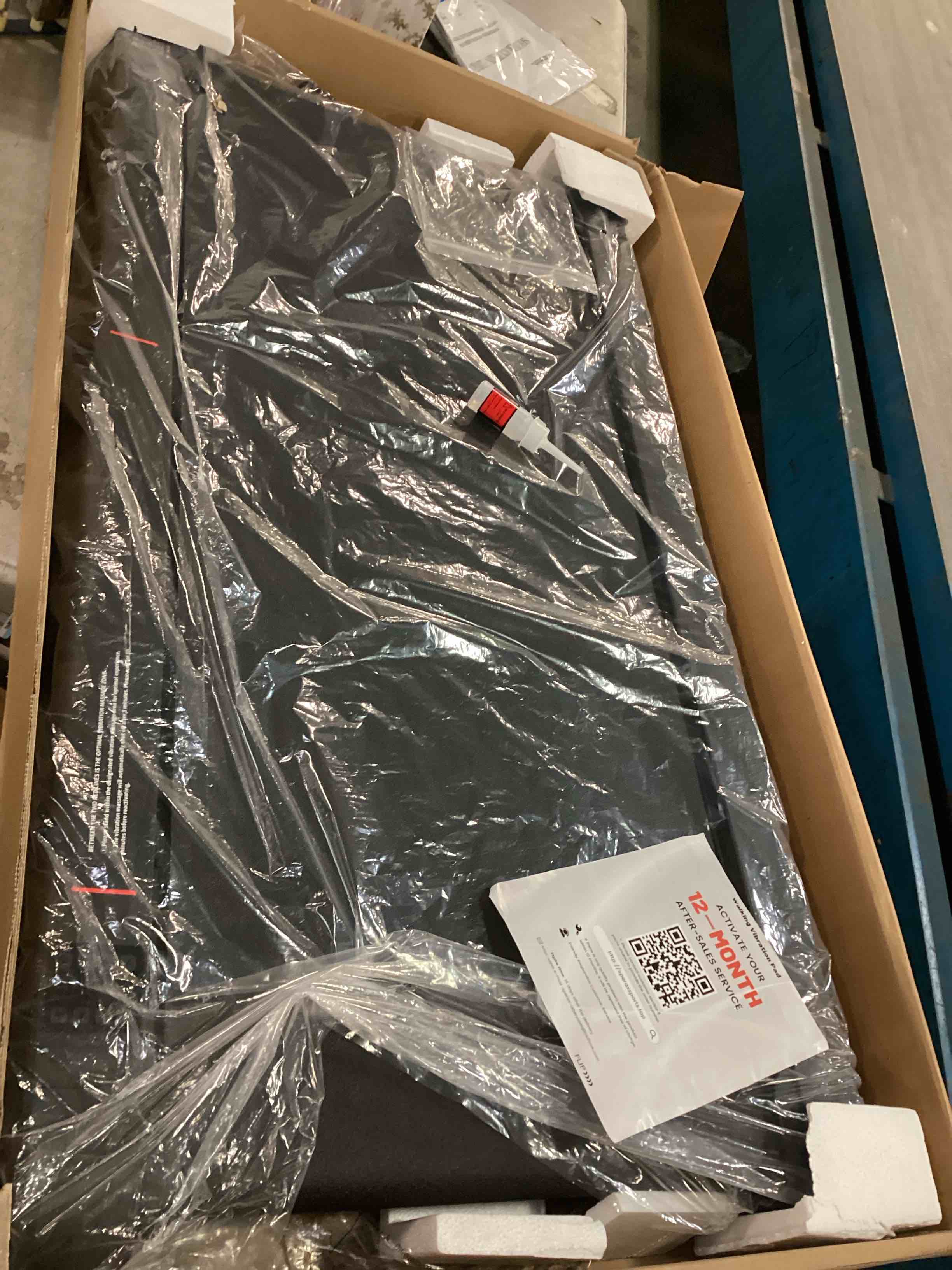https://s3.amazonaws.com/lotting-images-prod/bidfta/PPE2303944_1743429256330.jpeg