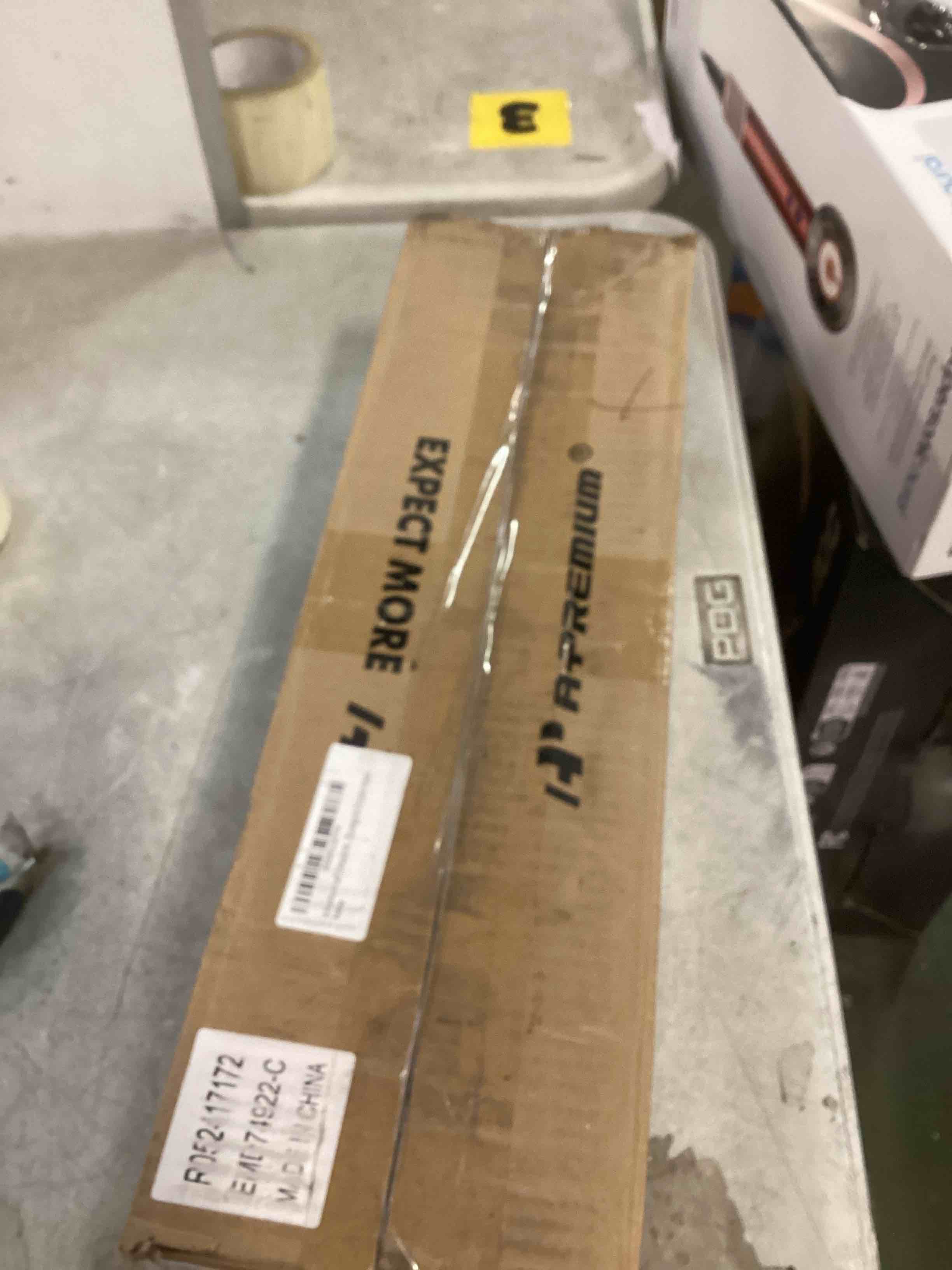 https://s3.amazonaws.com/lotting-images-prod/bidfta/PPE2304767_1743783417506.jpeg