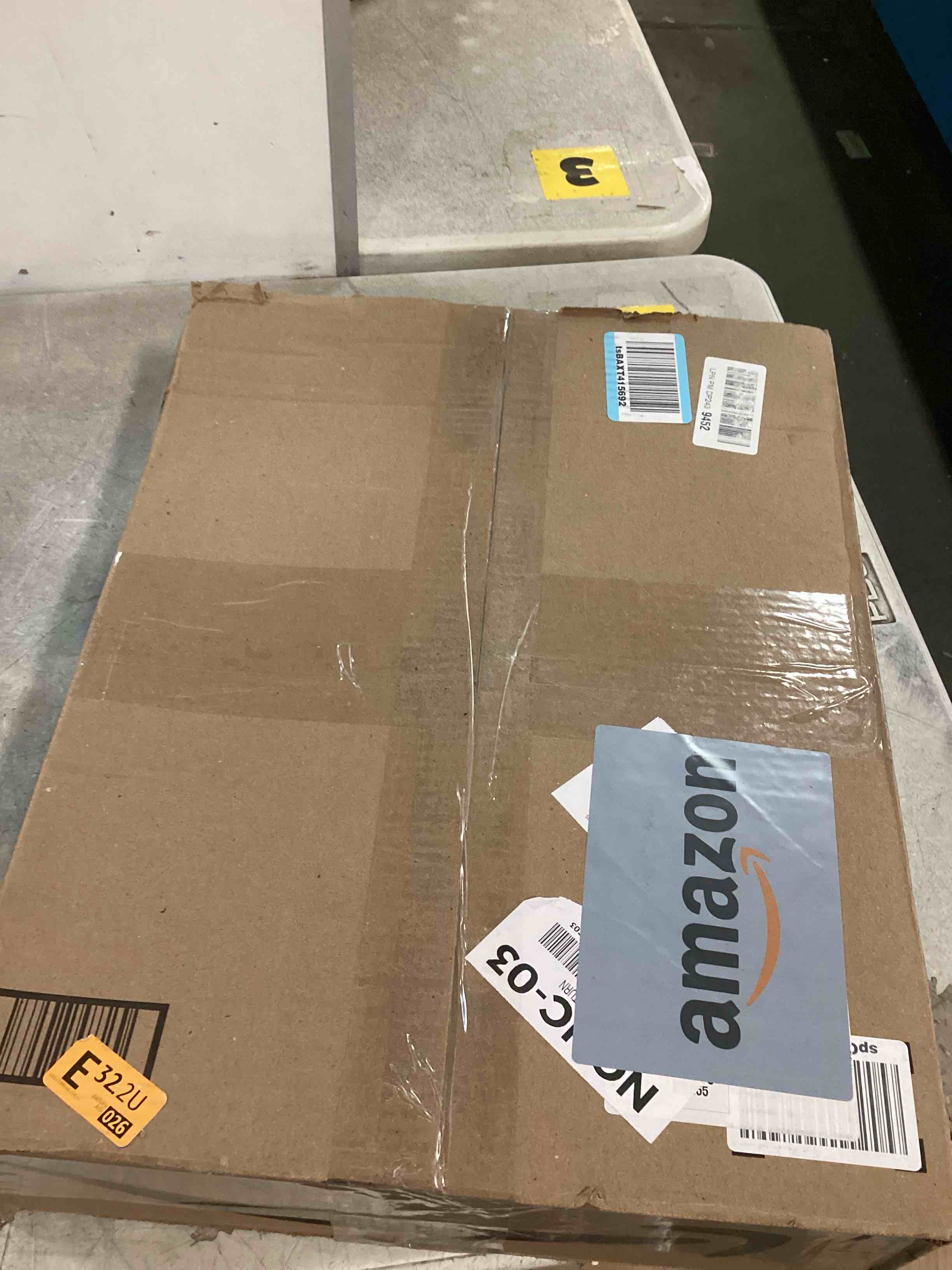 https://s3.amazonaws.com/lotting-images-prod/bidfta/PPE2304799_1743788976462.jpeg