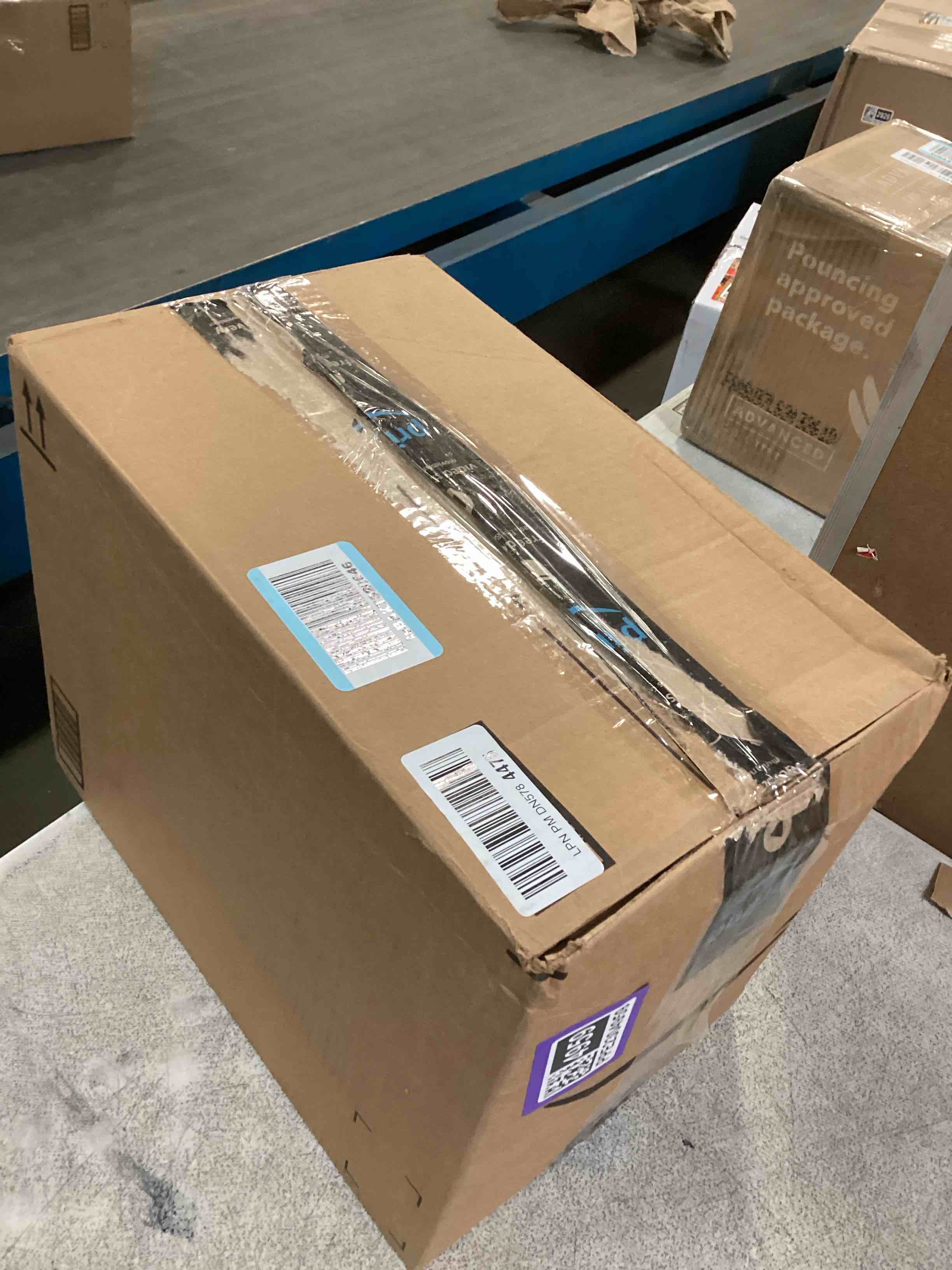 https://s3.amazonaws.com/lotting-images-prod/bidfta/PPE2304959_1744036705043.jpeg