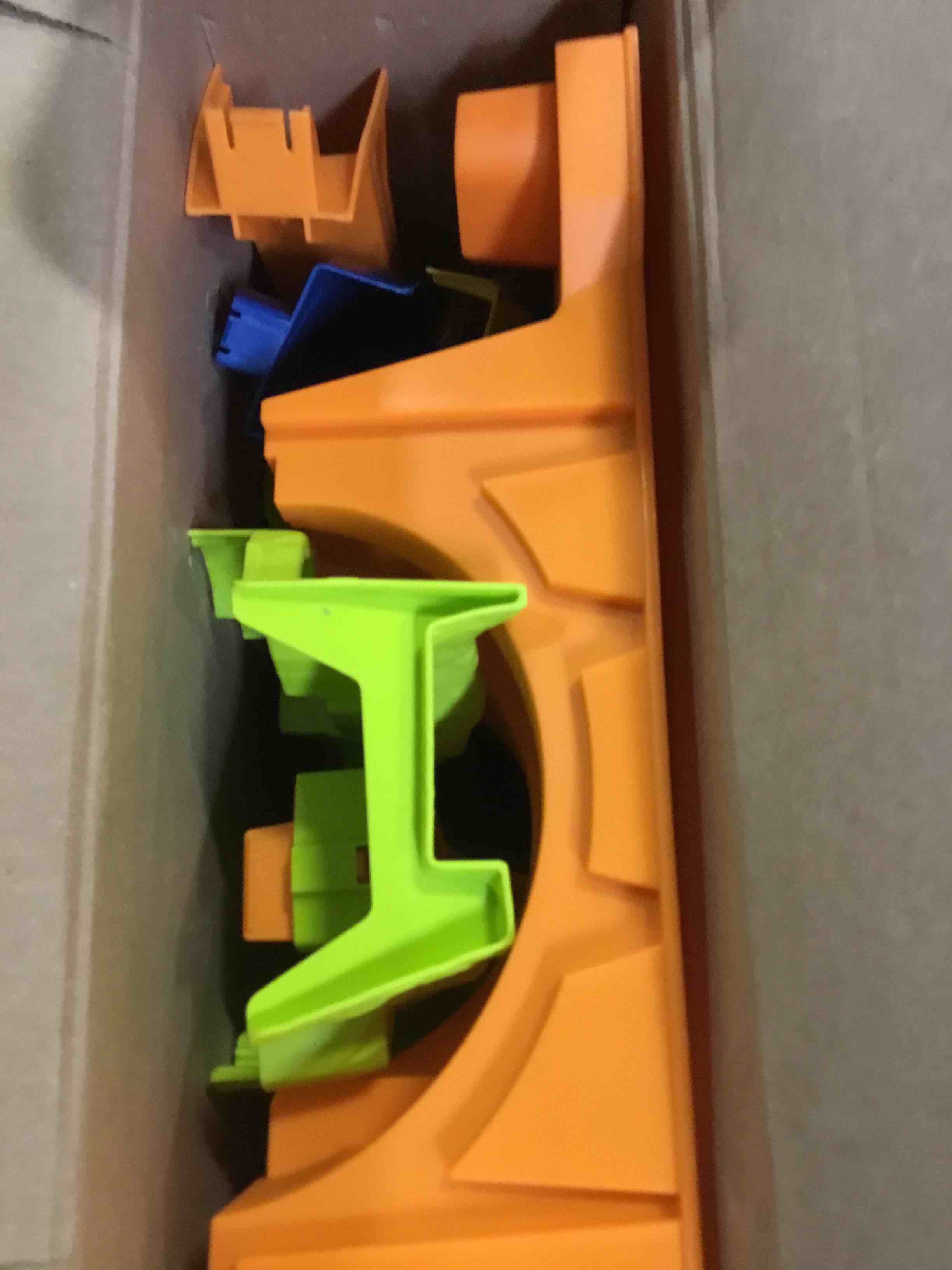 https://s3.amazonaws.com/lotting-images-prod/bidfta/PPE2305040_1742227002407.jpeg