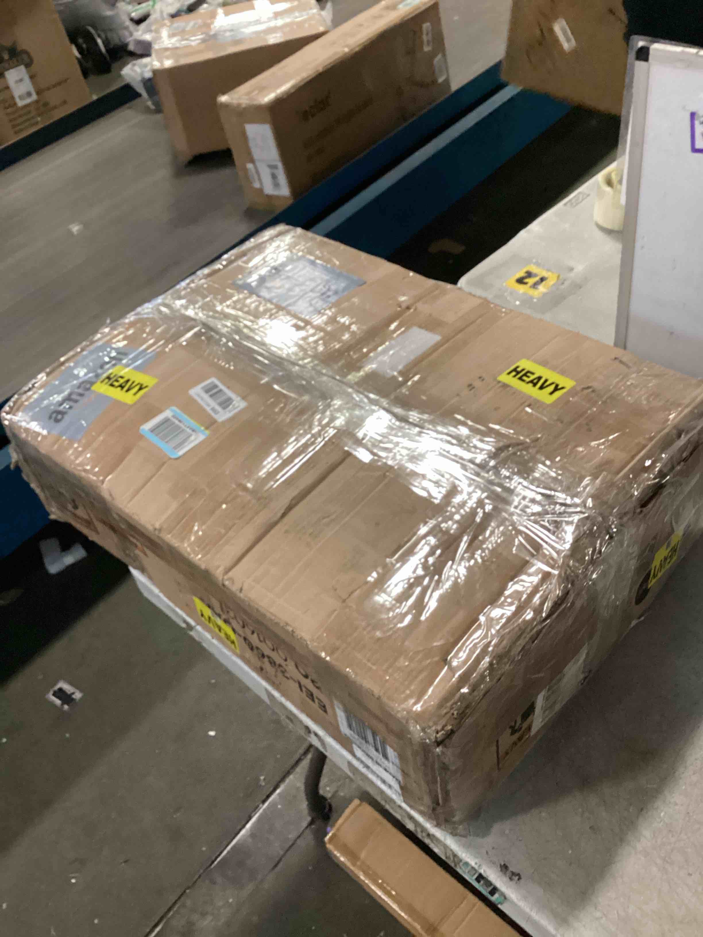 https://s3.amazonaws.com/lotting-images-prod/bidfta/PPE2305829_1743446987000.jpeg