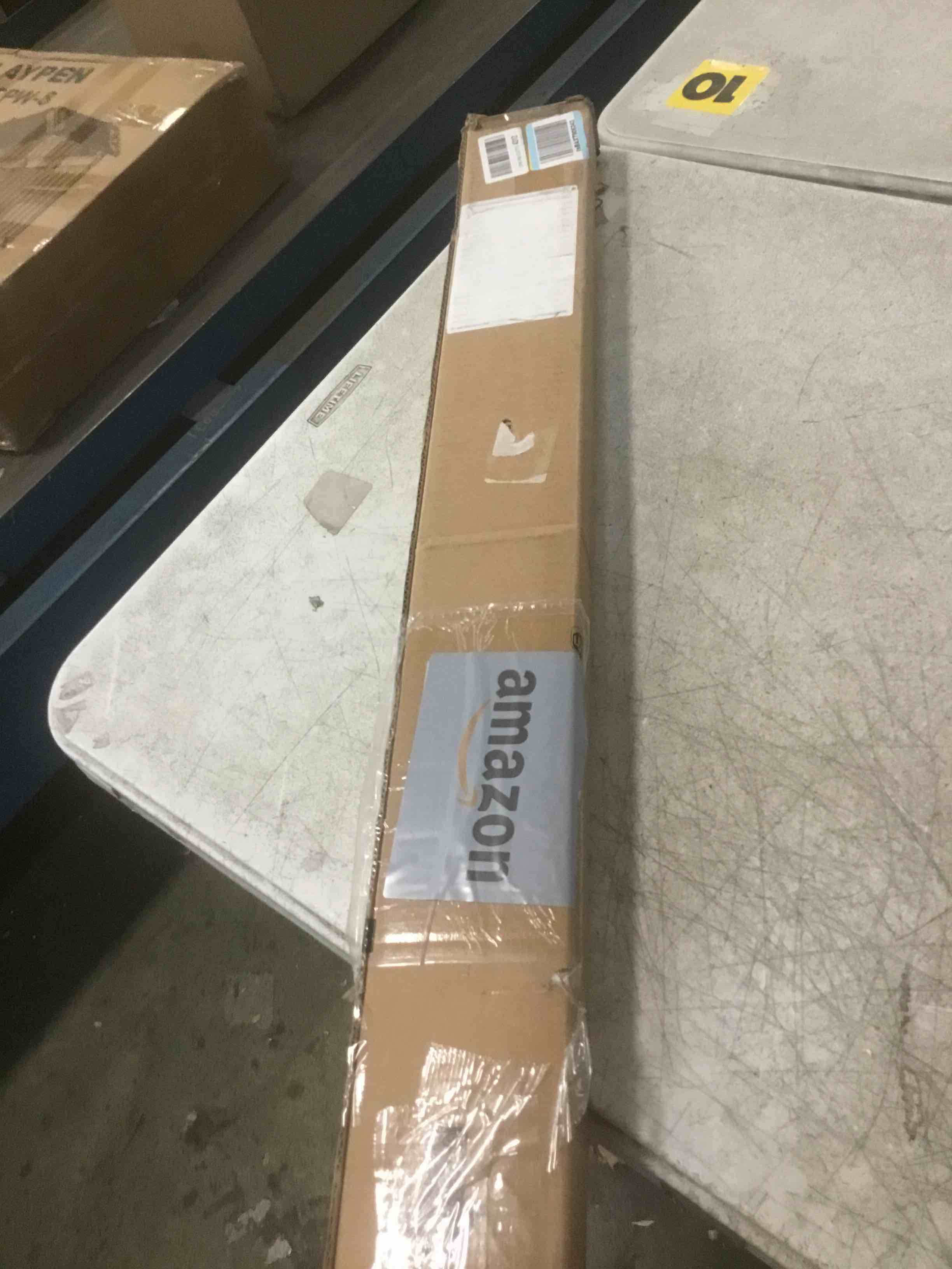 https://s3.amazonaws.com/lotting-images-prod/bidfta/PPE2306411_1743697714664.jpeg