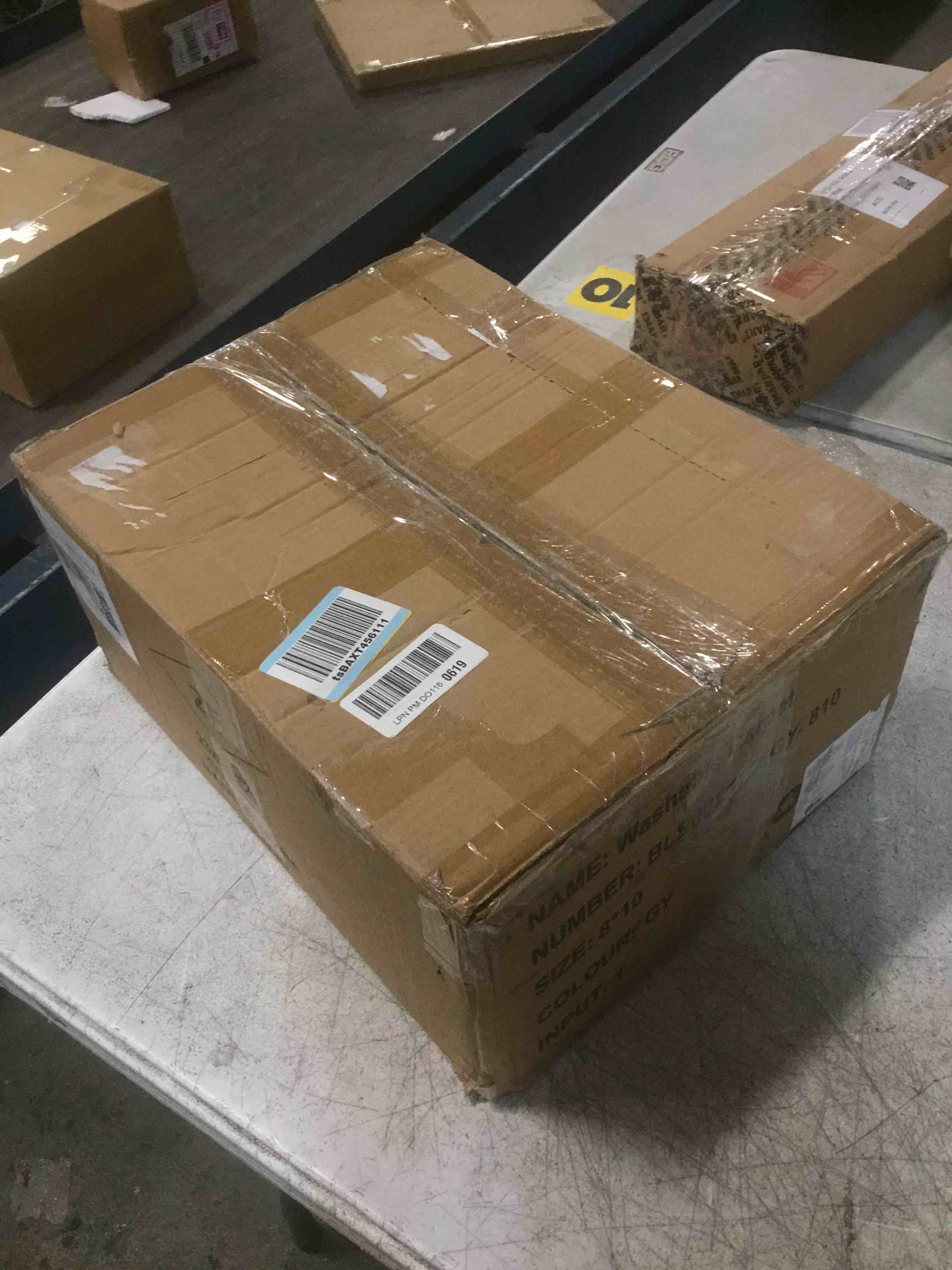 https://s3.amazonaws.com/lotting-images-prod/bidfta/PPE2306431_1743702413441.jpeg