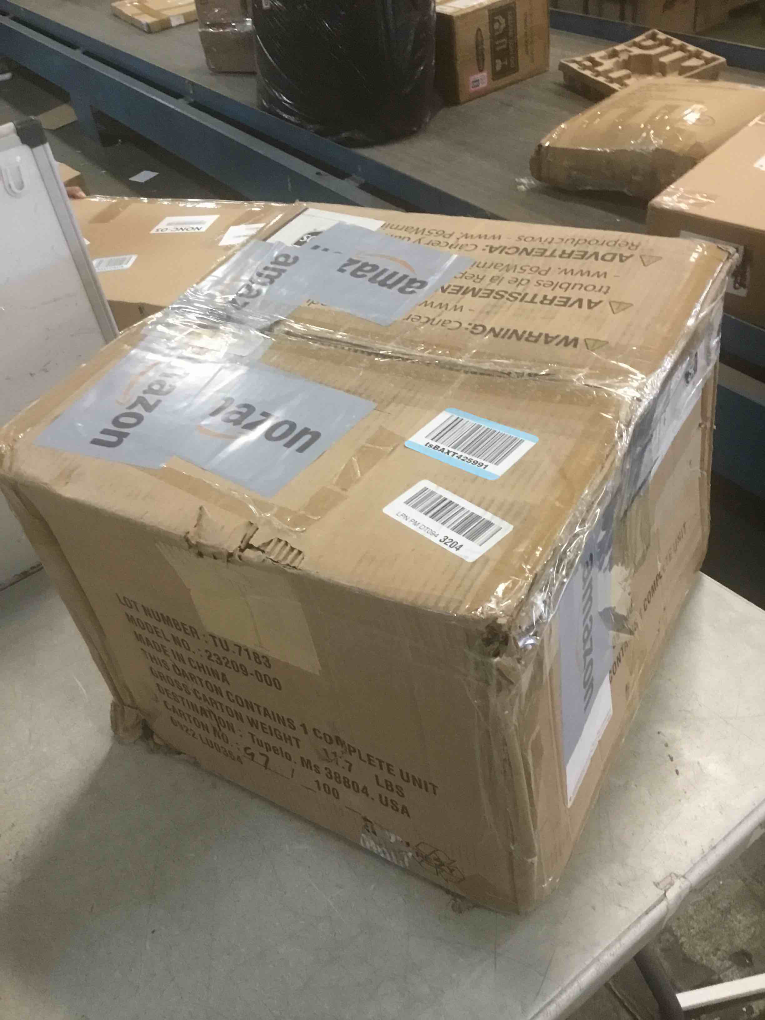 https://s3.amazonaws.com/lotting-images-prod/bidfta/PPE2306683_1744047253726.jpeg