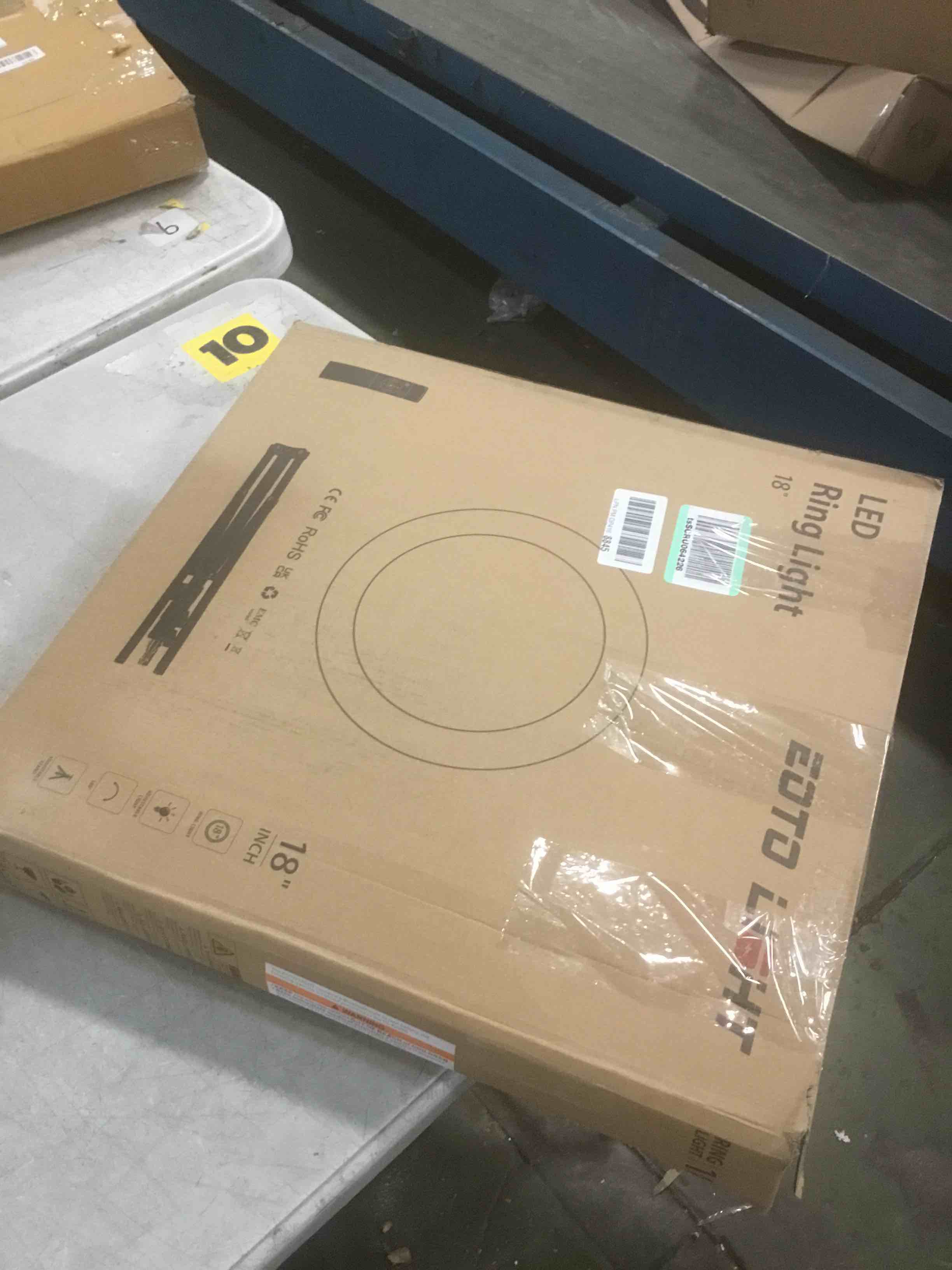 https://s3.amazonaws.com/lotting-images-prod/bidfta/PPE2306729_1744053080149.jpeg