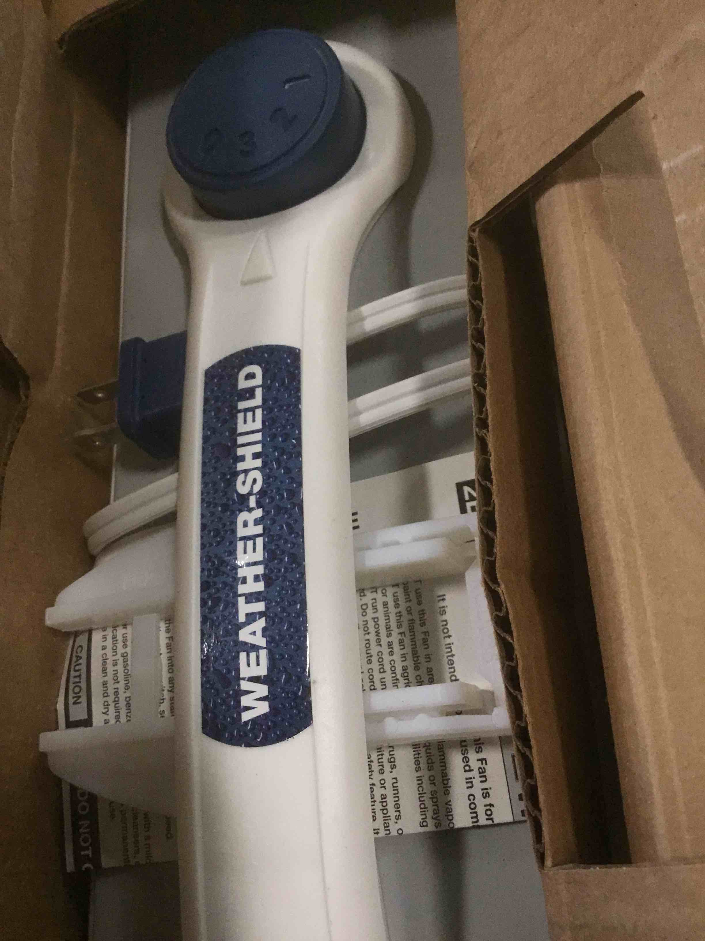https://s3.amazonaws.com/lotting-images-prod/bidfta/PPE2307031_1744222719415.jpeg