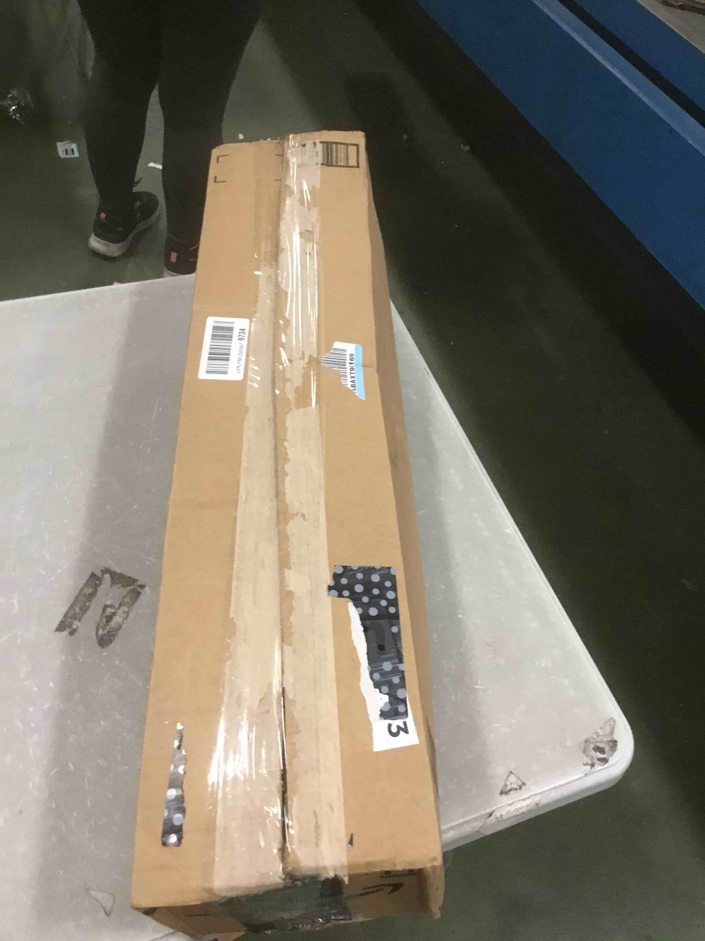 https://s3.amazonaws.com/lotting-images-prod/bidfta/PPE2307130_1744376505116.jpeg