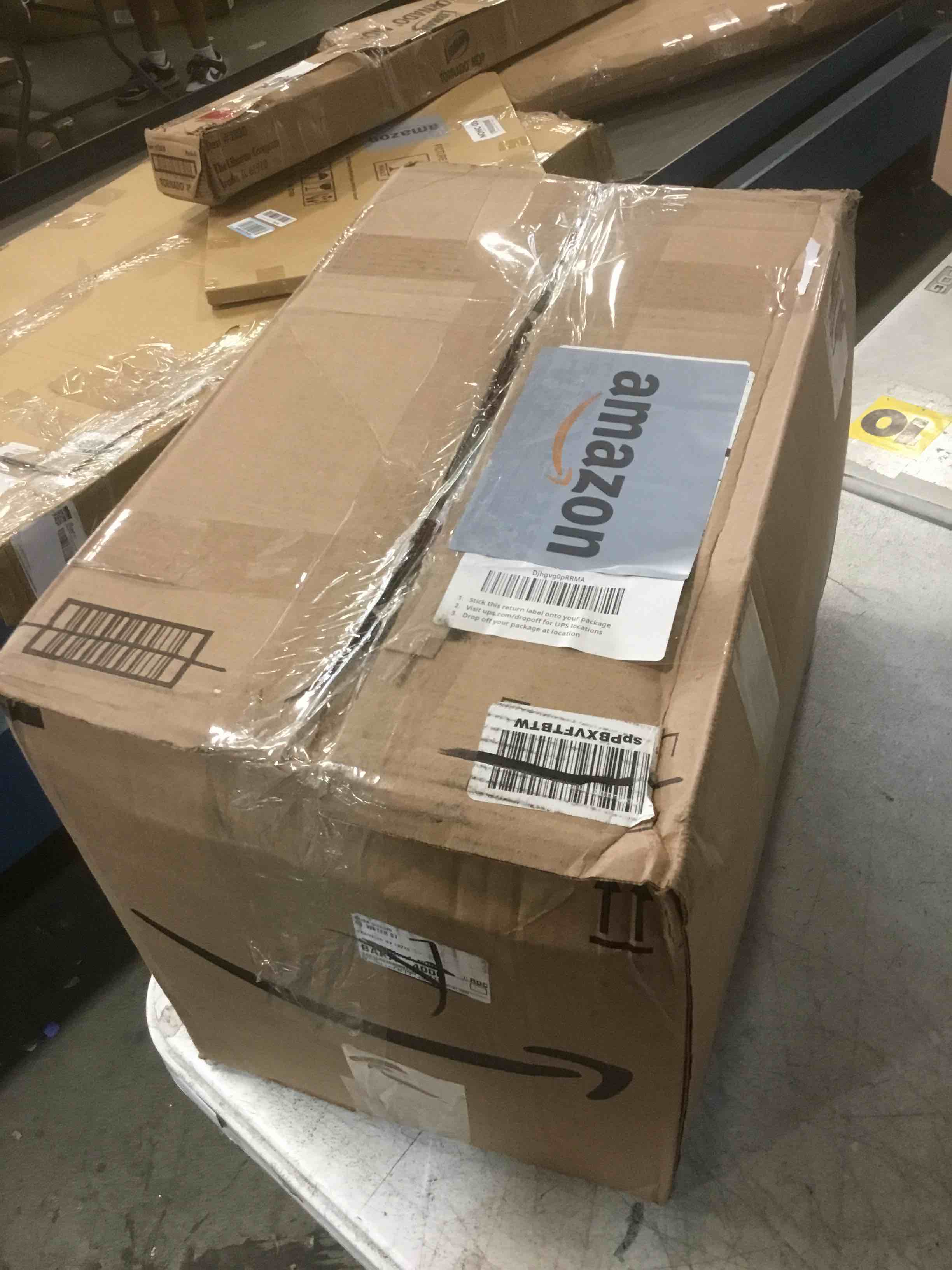 https://s3.amazonaws.com/lotting-images-prod/bidfta/PPE2307565_1744730900204.jpeg