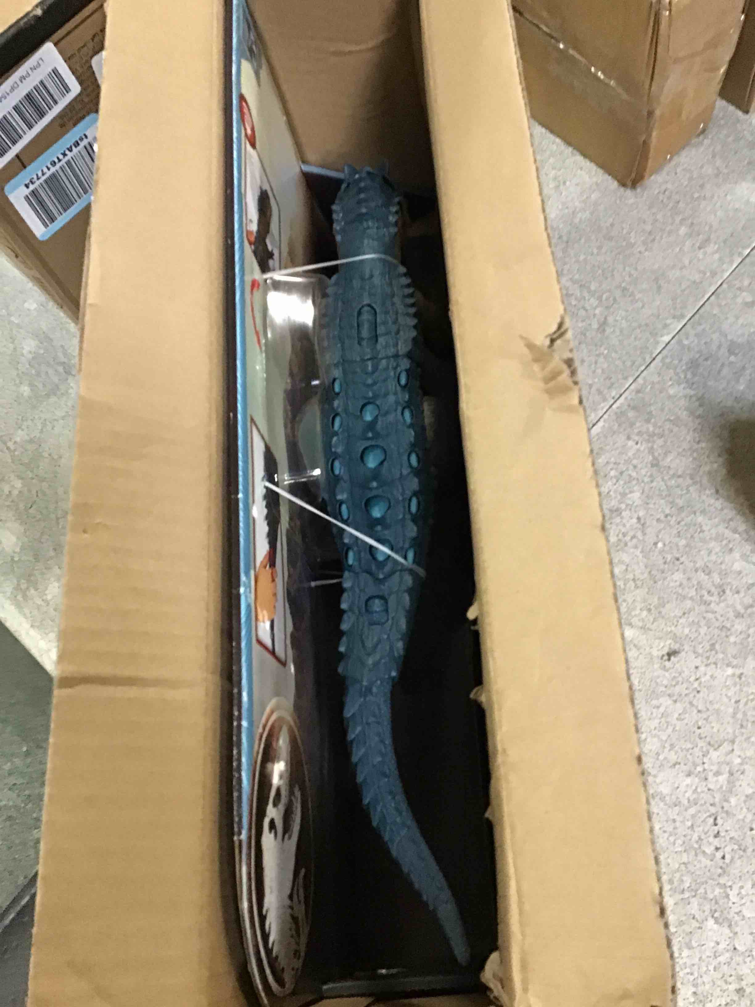 https://s3.amazonaws.com/lotting-images-prod/bidfta/PPE2308052_1741962404682.jpeg