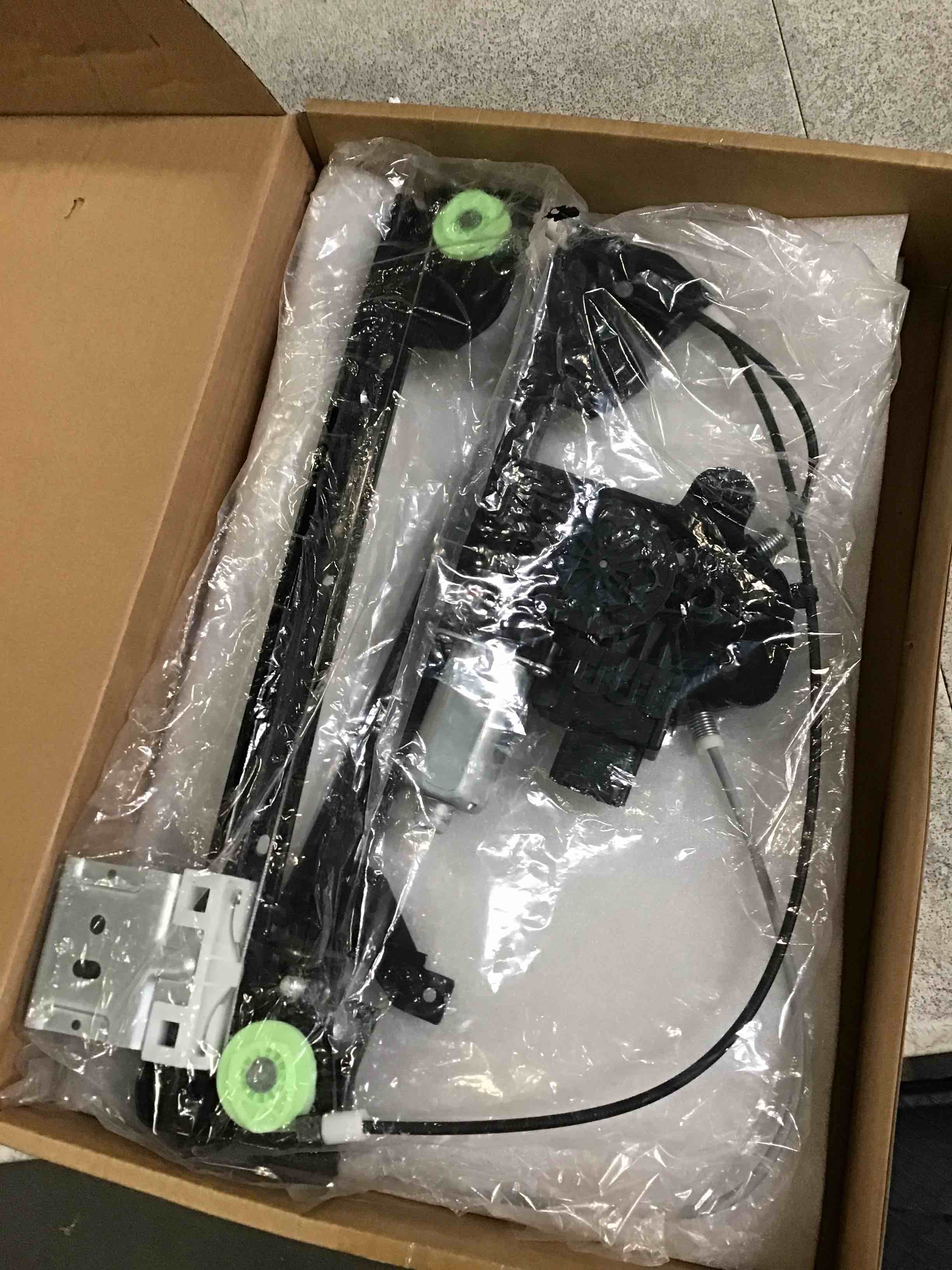 https://s3.amazonaws.com/lotting-images-prod/bidfta/PPE2308097_1741969965957.jpeg