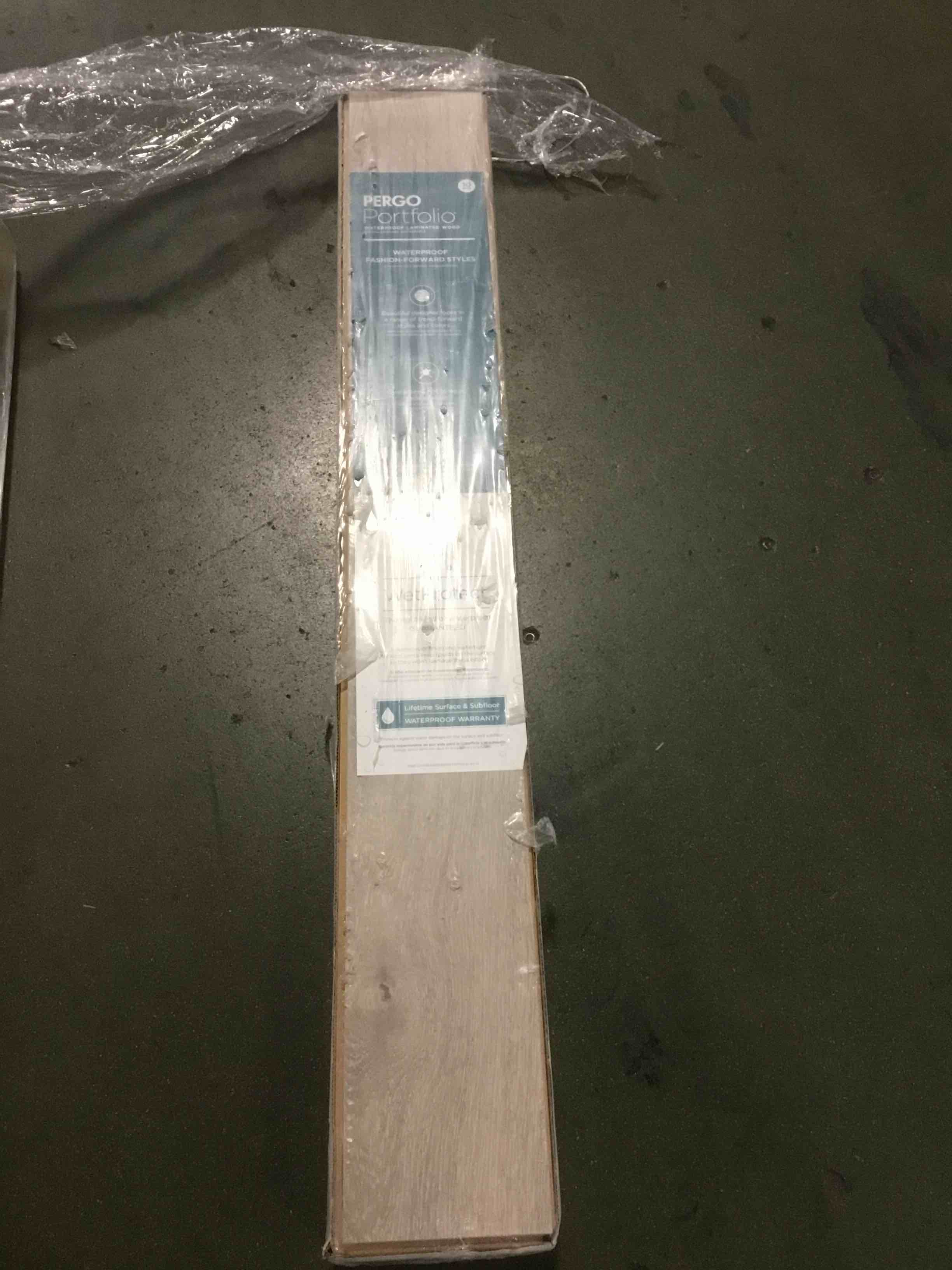 https://s3.amazonaws.com/lotting-images-prod/bidfta/PPE2308145_1742304243239.jpeg
