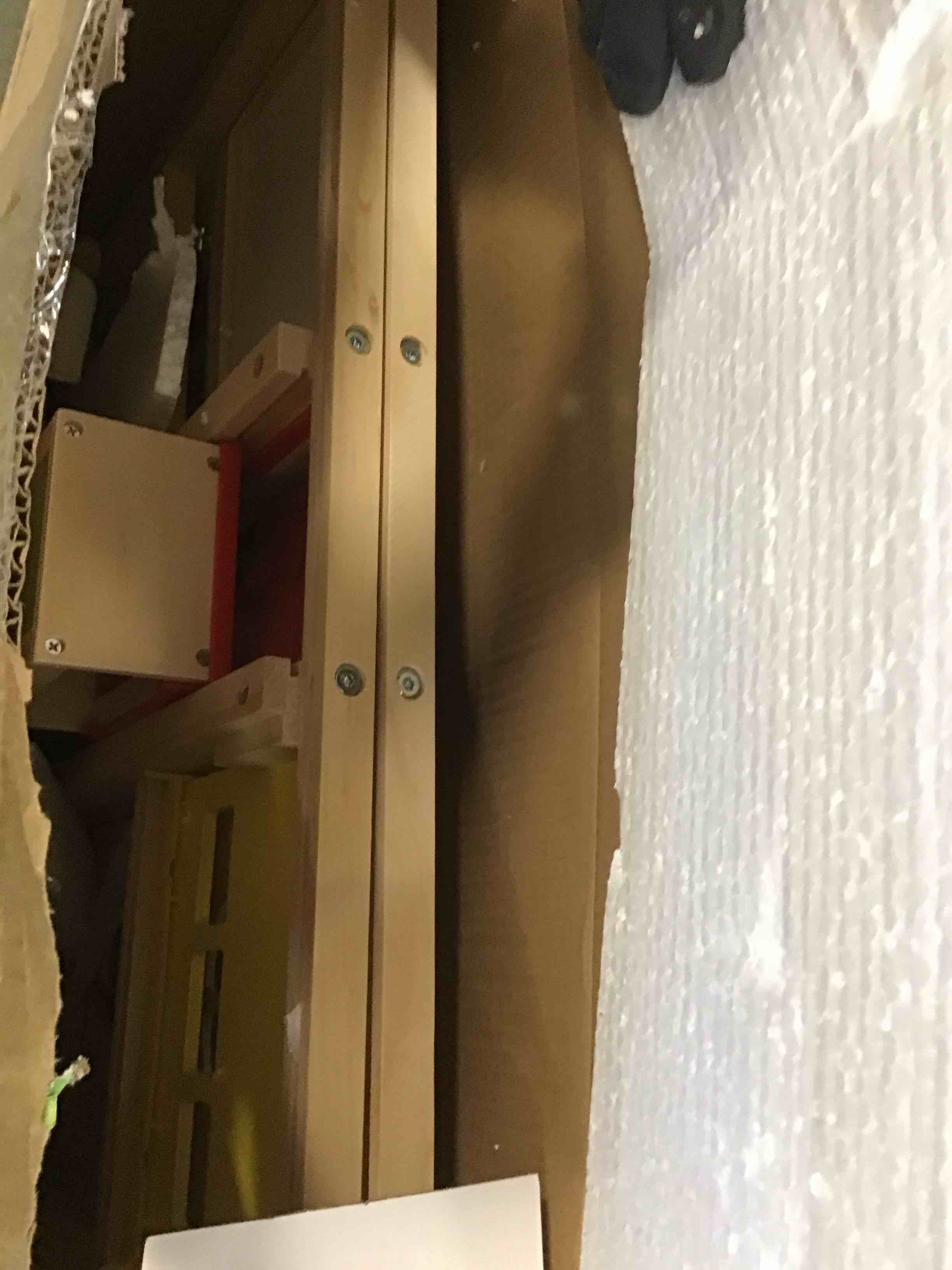 https://s3.amazonaws.com/lotting-images-prod/bidfta/PPE2309708_1743091336197.jpeg