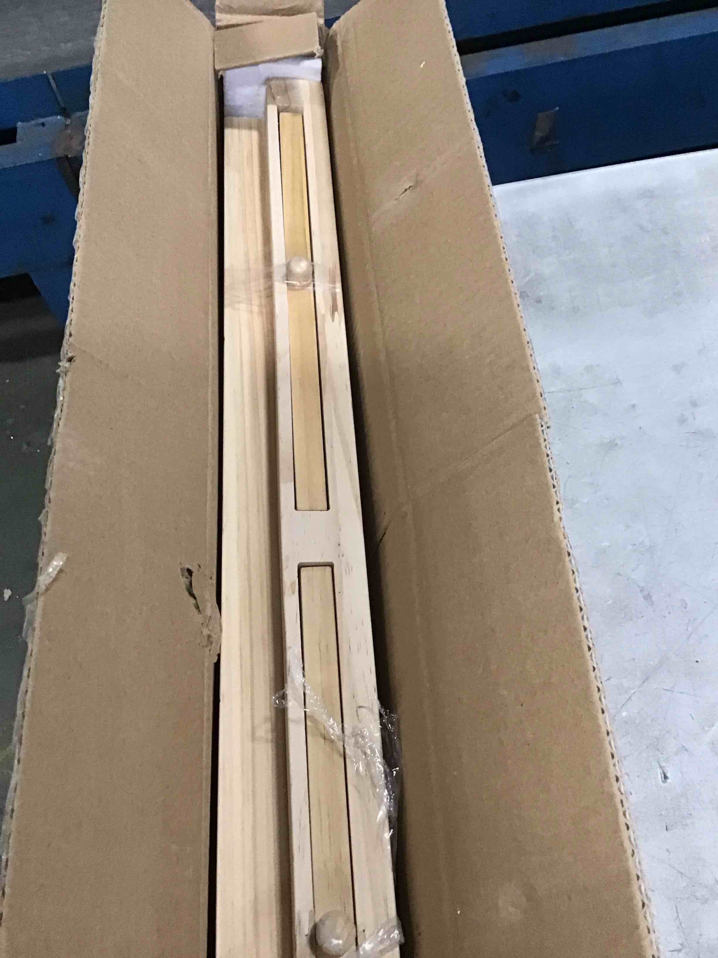 https://s3.amazonaws.com/lotting-images-prod/bidfta/PPE2309720_1743092303670.jpeg
