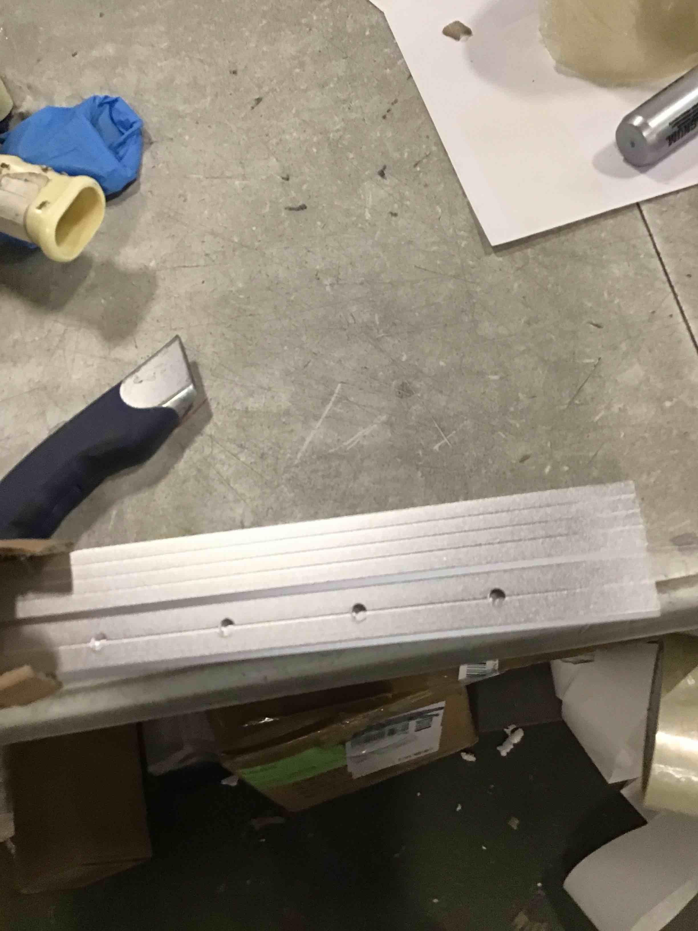 https://s3.amazonaws.com/lotting-images-prod/bidfta/PPE2309729_1743095976270.jpeg