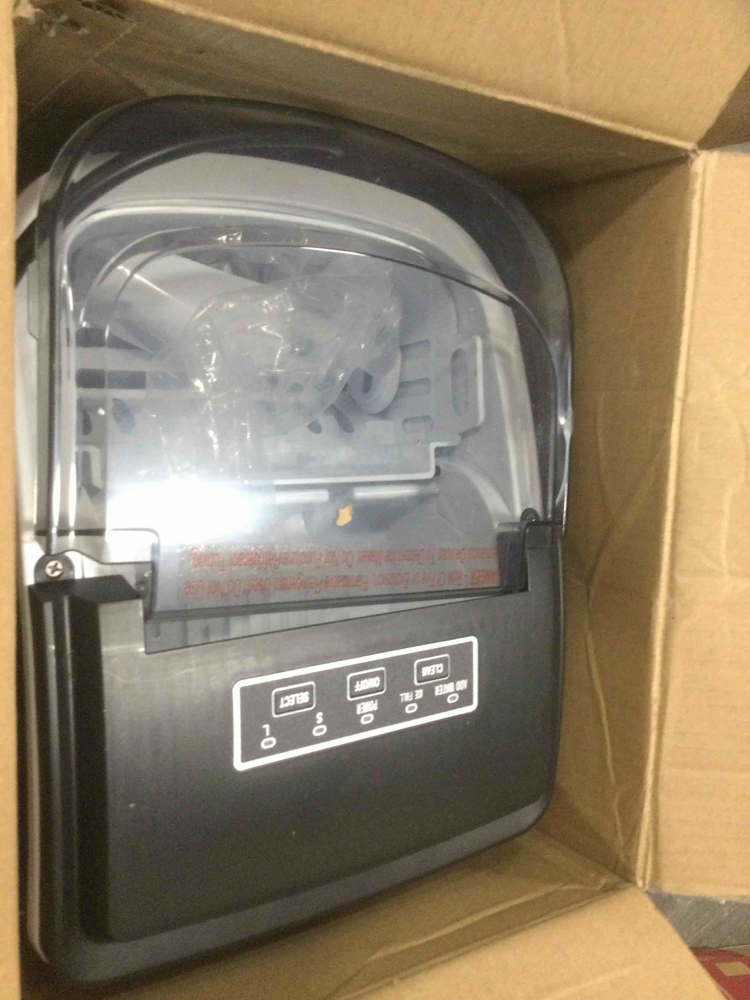 https://s3.amazonaws.com/lotting-images-prod/bidfta/PPE2309826_1743165310268.jpeg