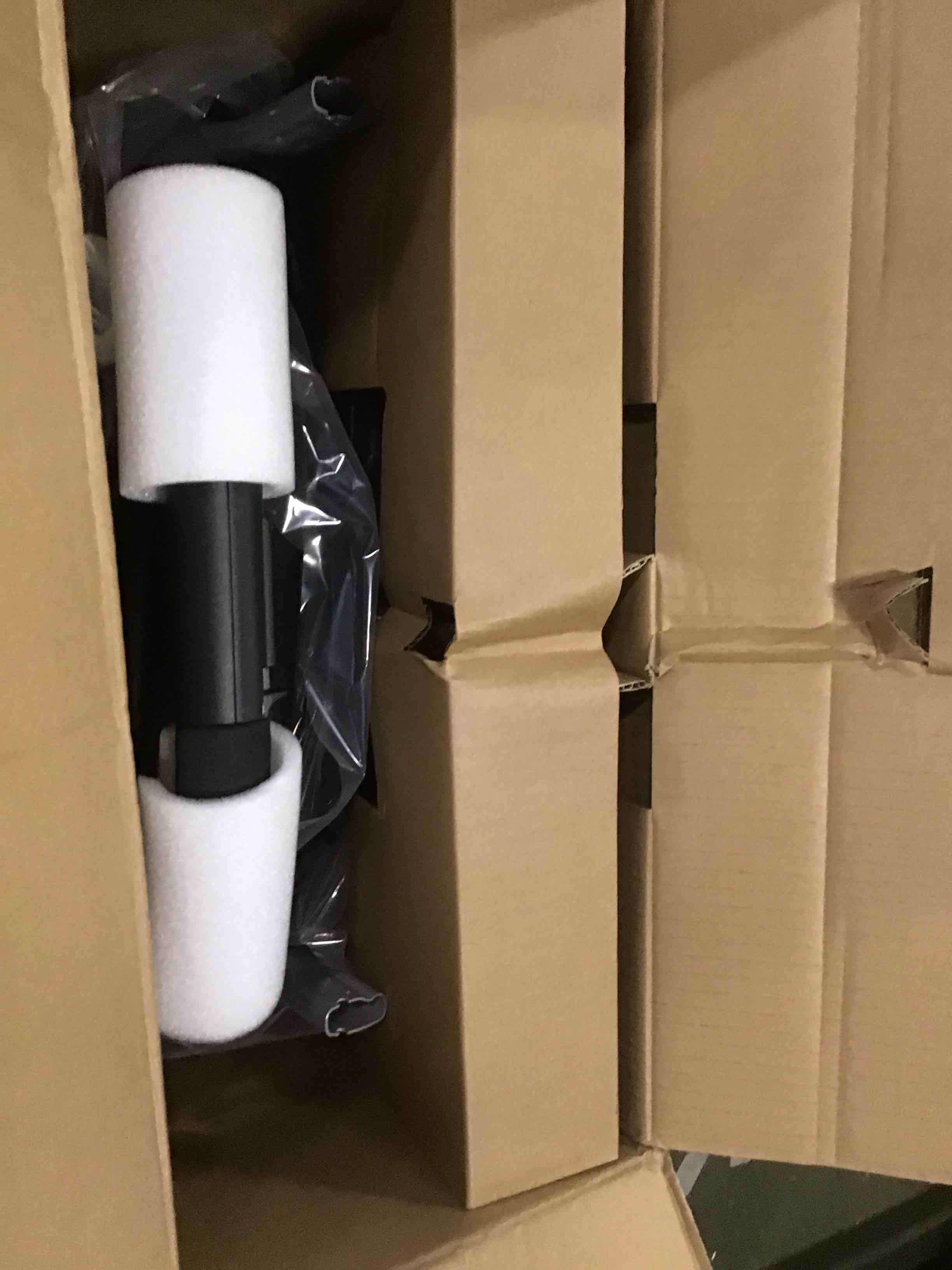 https://s3.amazonaws.com/lotting-images-prod/bidfta/PPE2309971_1743433942649.jpeg