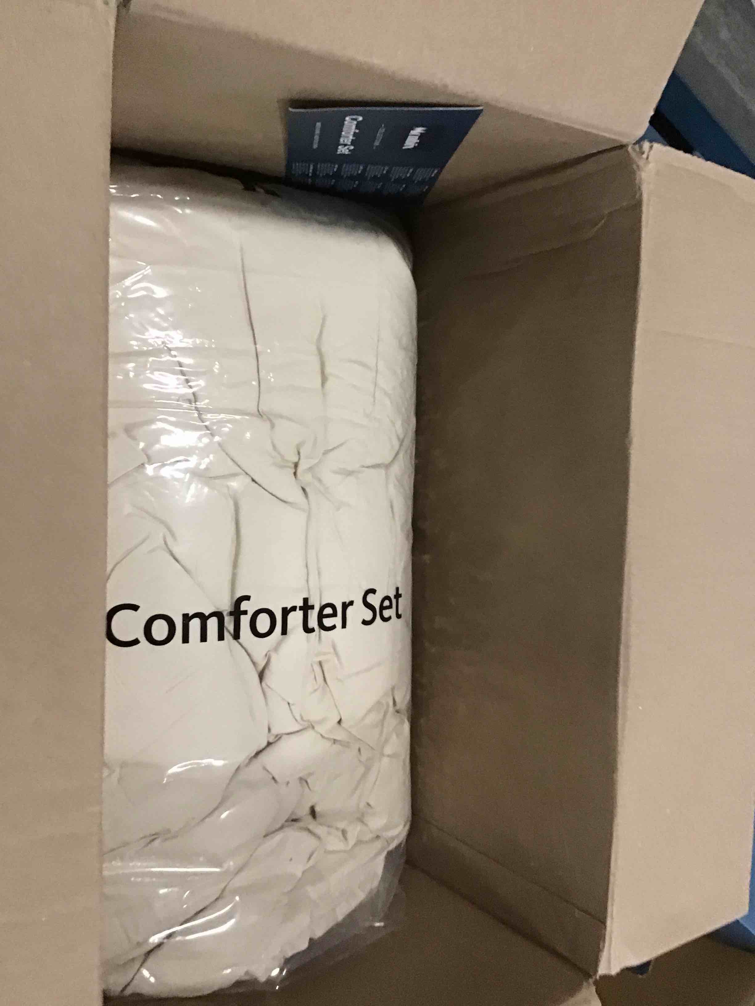 https://s3.amazonaws.com/lotting-images-prod/bidfta/PPE2309979_1743434562854.jpeg