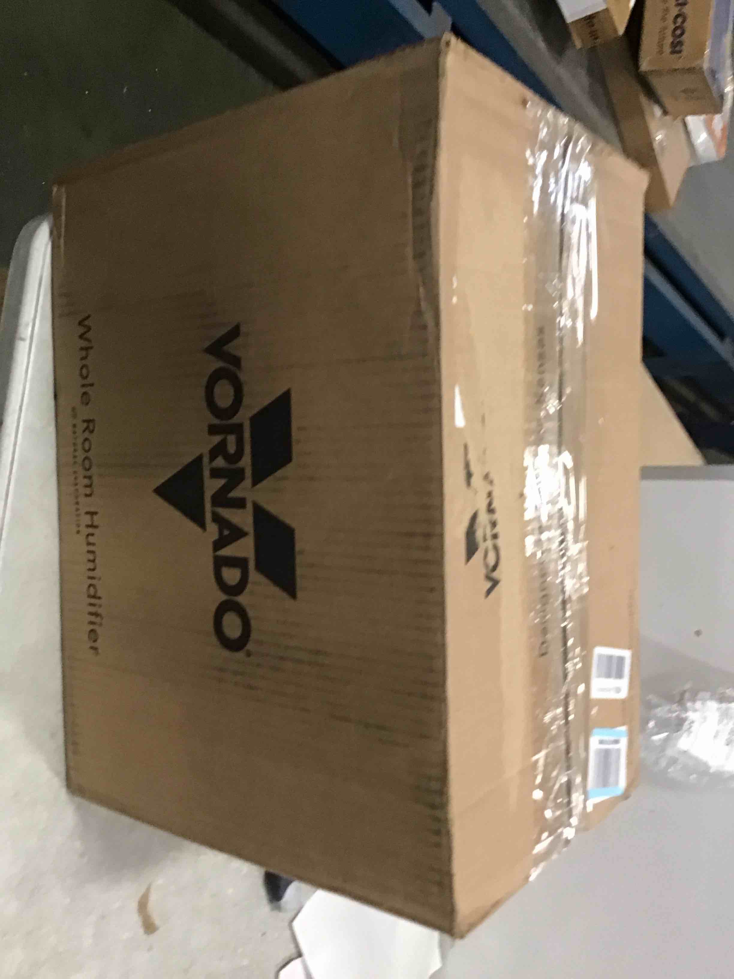 https://s3.amazonaws.com/lotting-images-prod/bidfta/PPE2309990_1743435549373.jpeg