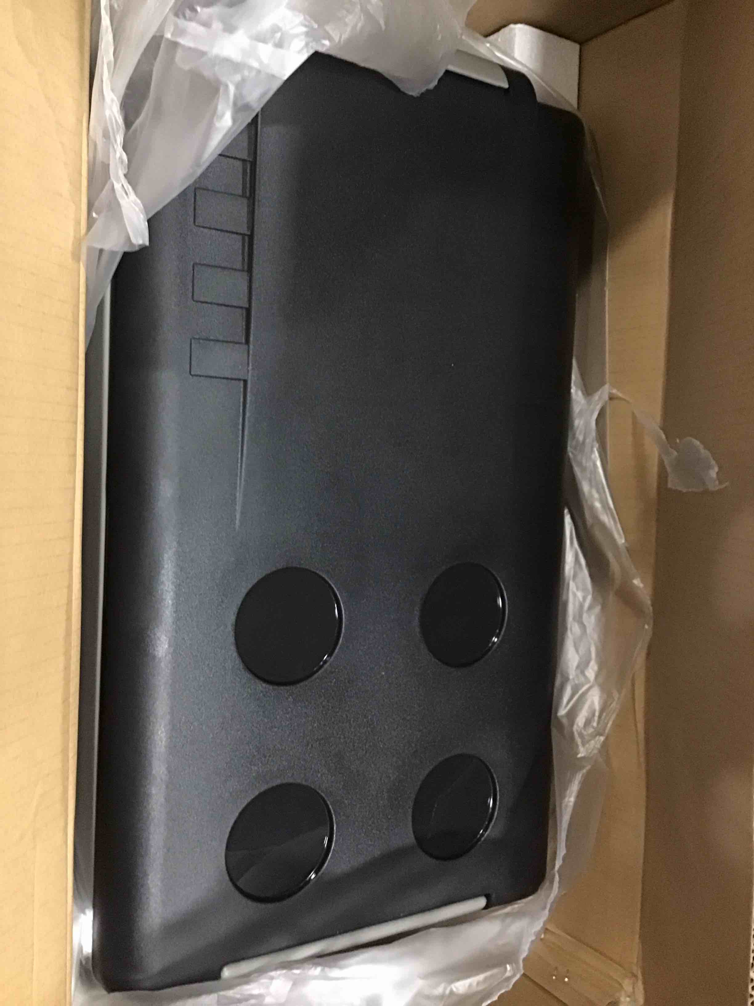 https://s3.amazonaws.com/lotting-images-prod/bidfta/PPE2310007_1743437023330.jpeg