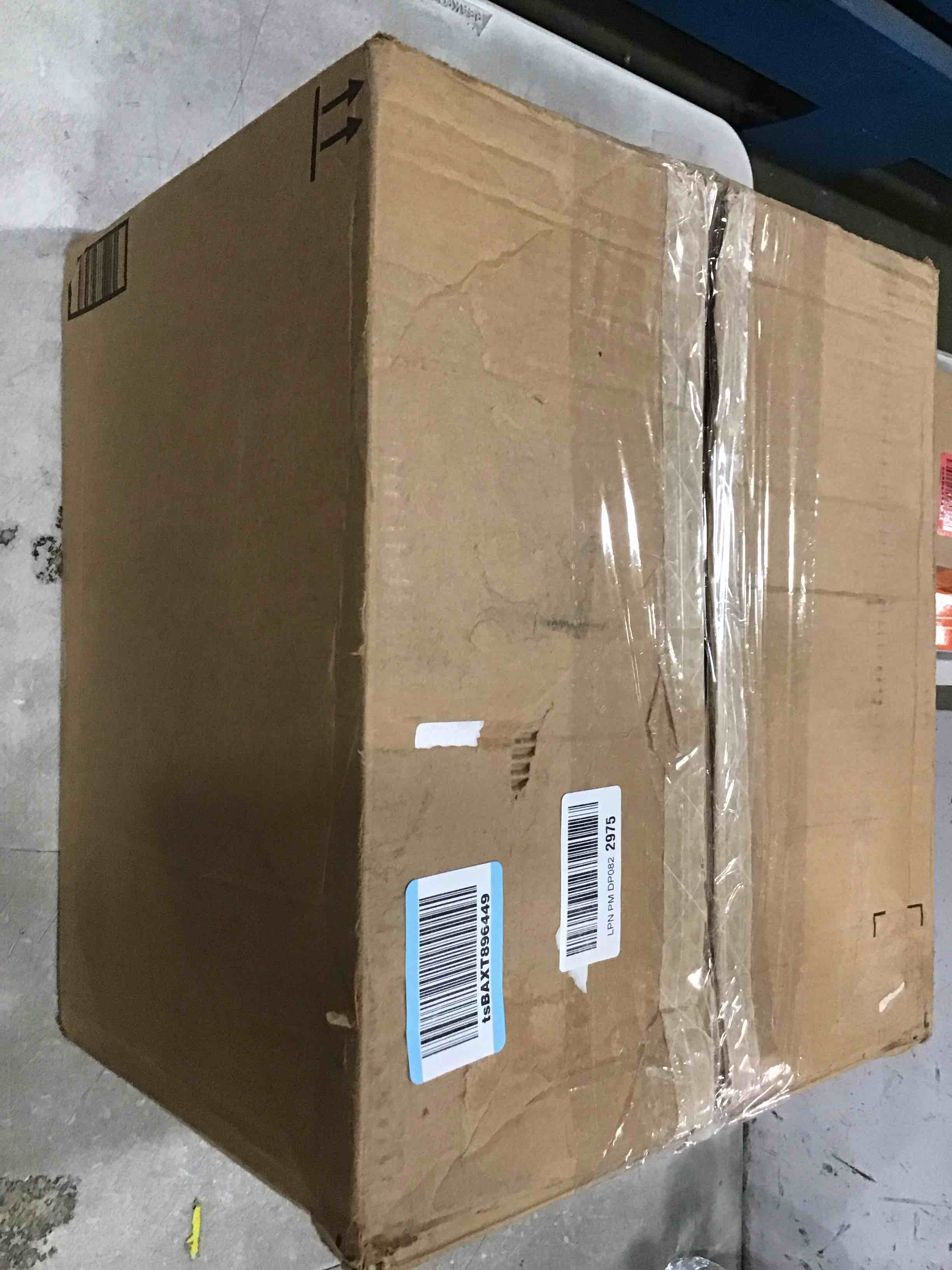https://s3.amazonaws.com/lotting-images-prod/bidfta/PPE2310391_1743600169401.jpeg