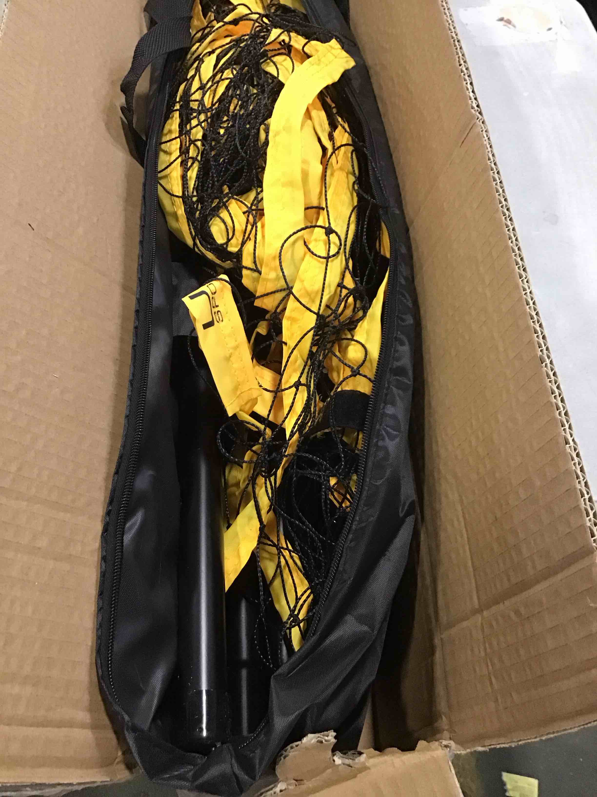 https://s3.amazonaws.com/lotting-images-prod/bidfta/PPE2310678_1743697951056.jpeg