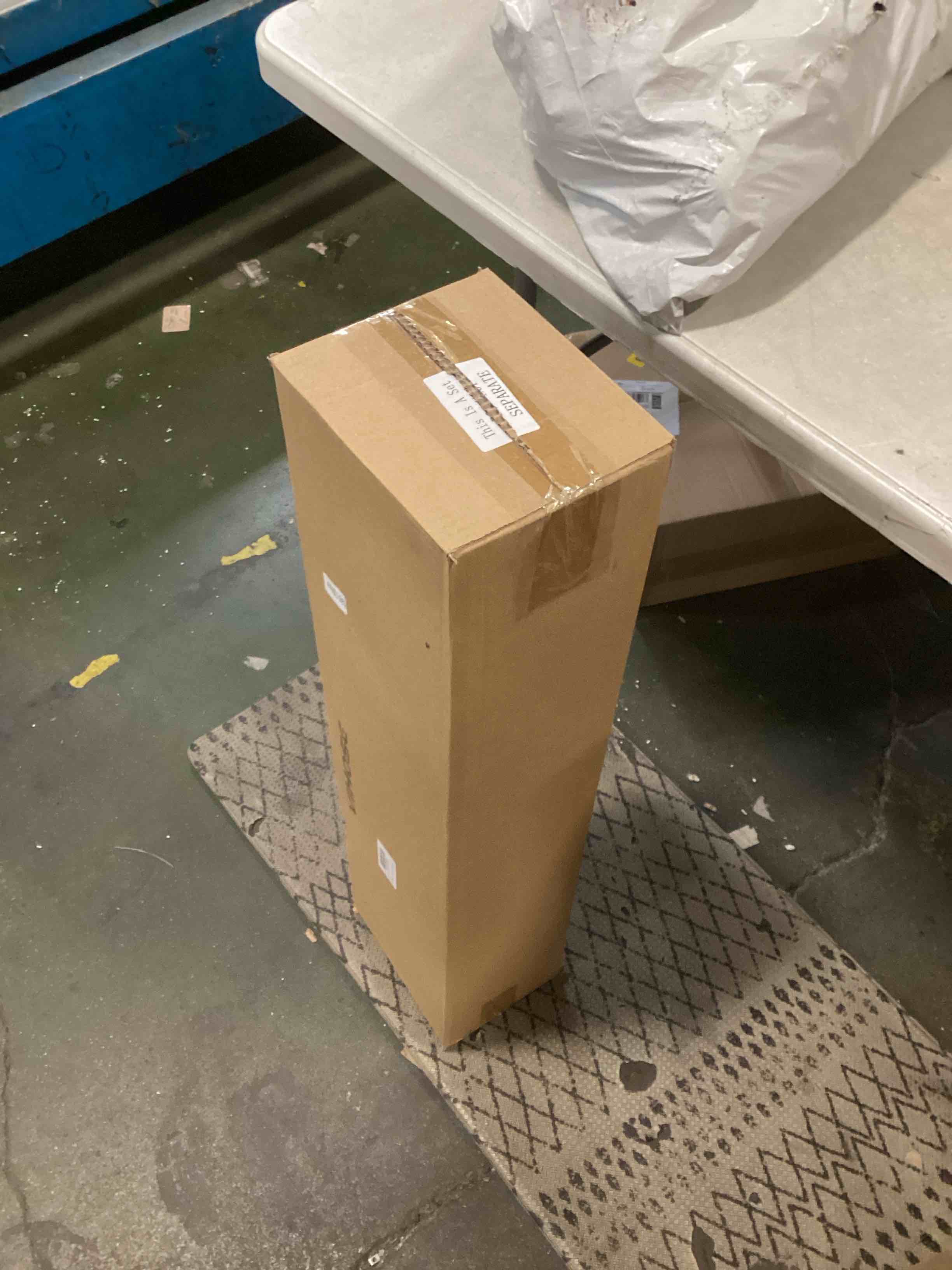 https://s3.amazonaws.com/lotting-images-prod/bidfta/PPE2311400_1742313672028.jpeg