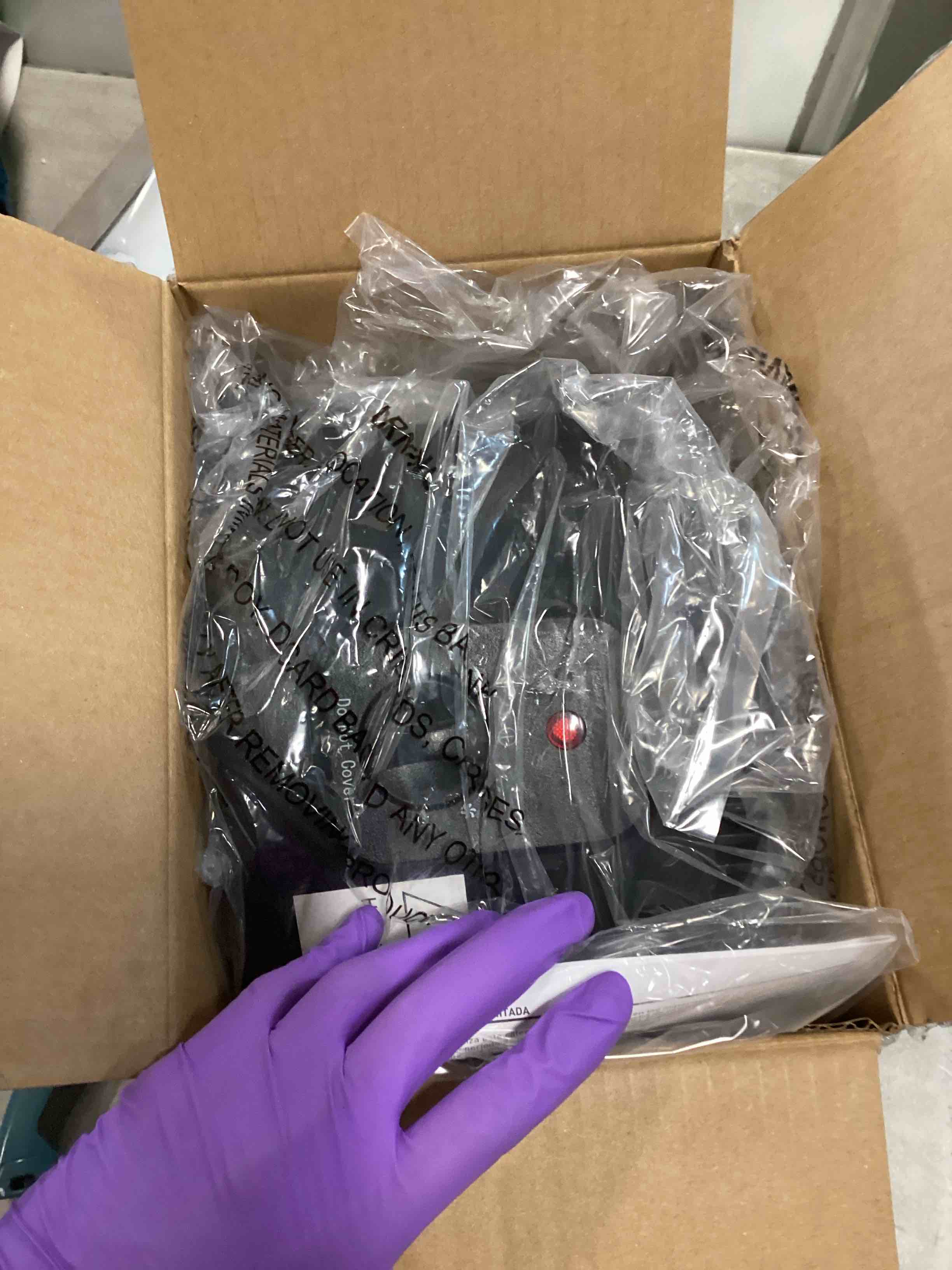 https://s3.amazonaws.com/lotting-images-prod/bidfta/PPE2311725_1742407631227.jpeg