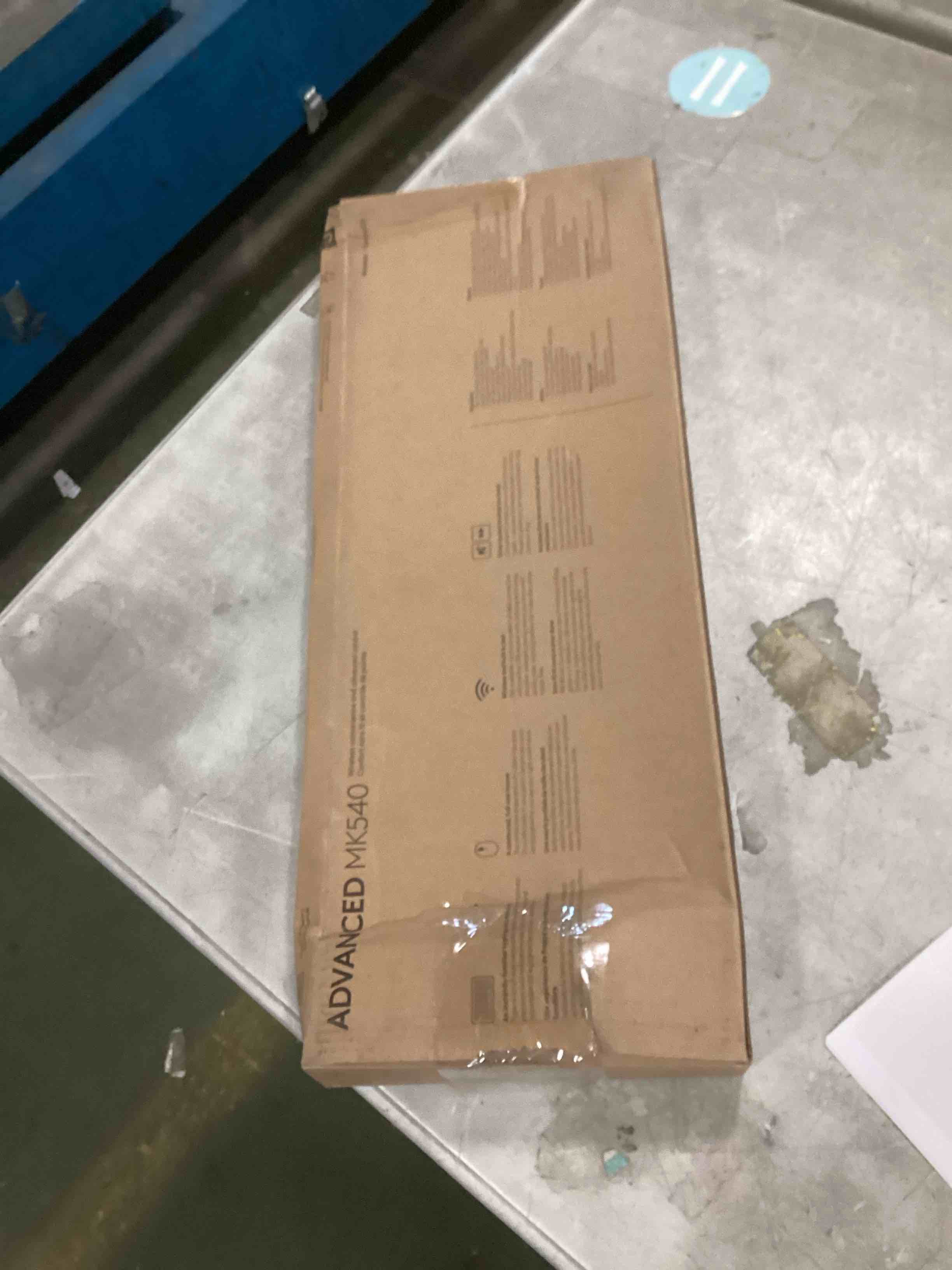 https://s3.amazonaws.com/lotting-images-prod/bidfta/PPE2312743_1742995147829.jpeg