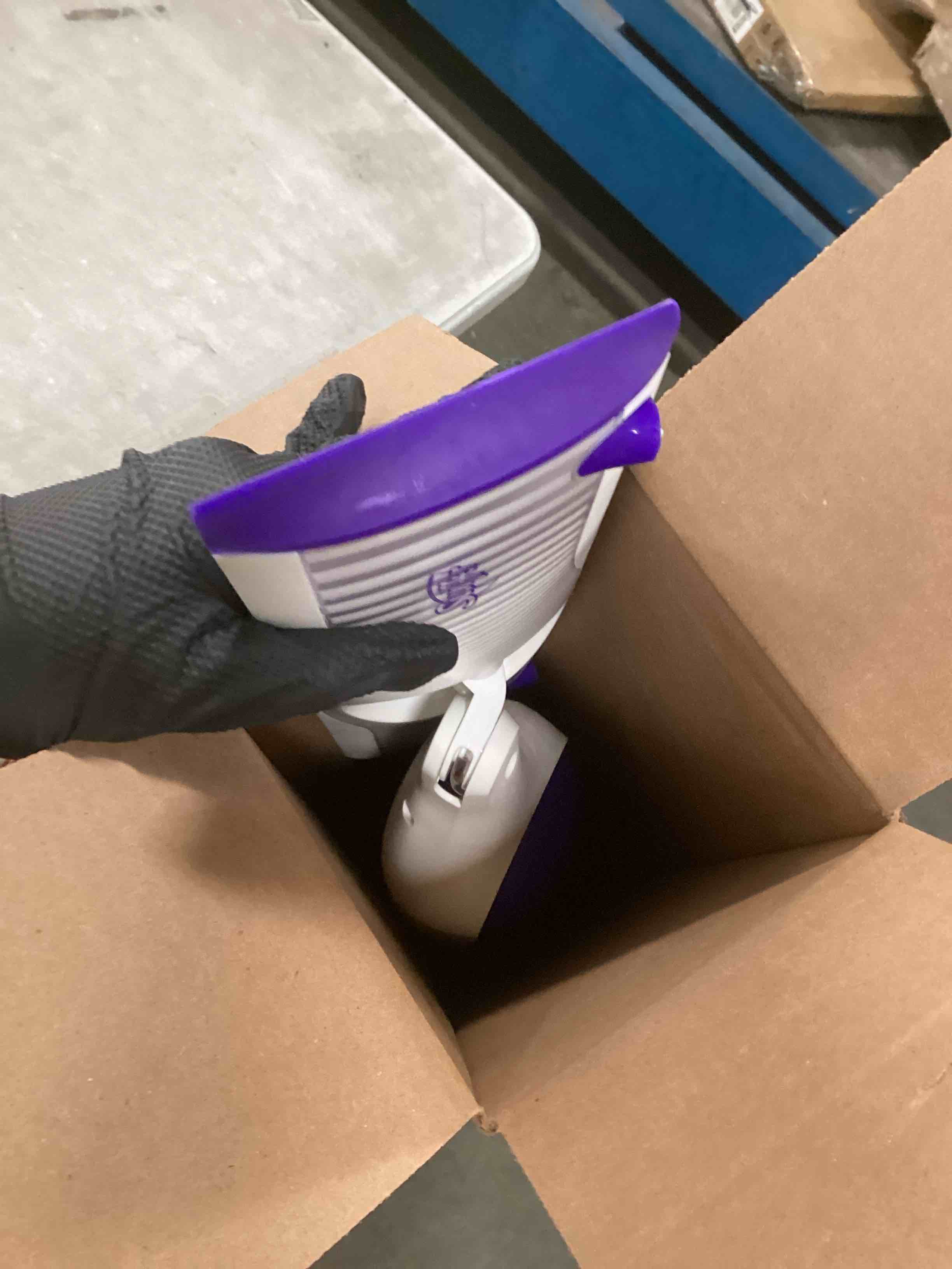 https://s3.amazonaws.com/lotting-images-prod/bidfta/PPE2312933_1743078192665.jpeg