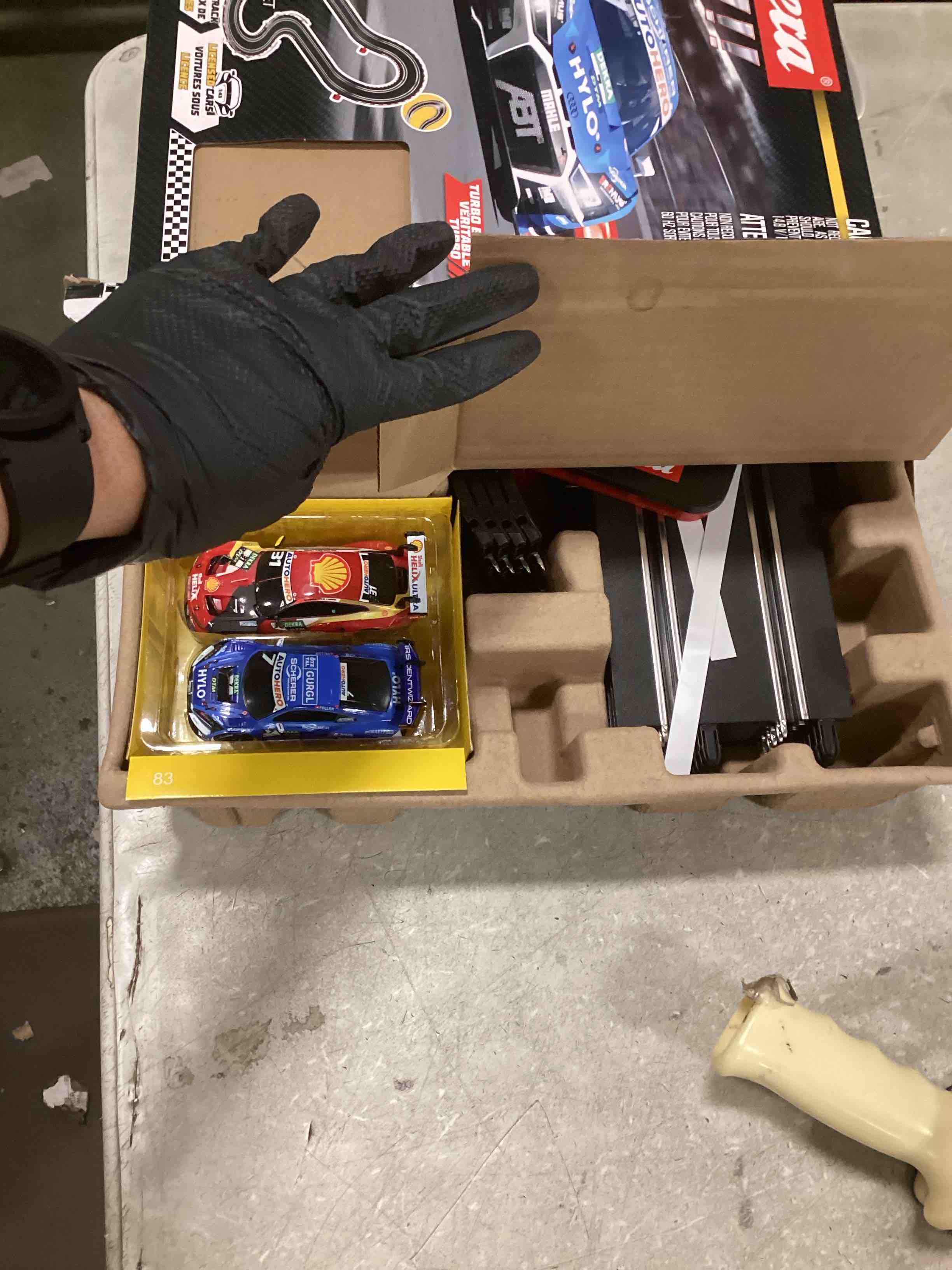 https://s3.amazonaws.com/lotting-images-prod/bidfta/PPE2313190_1743164844096.jpeg