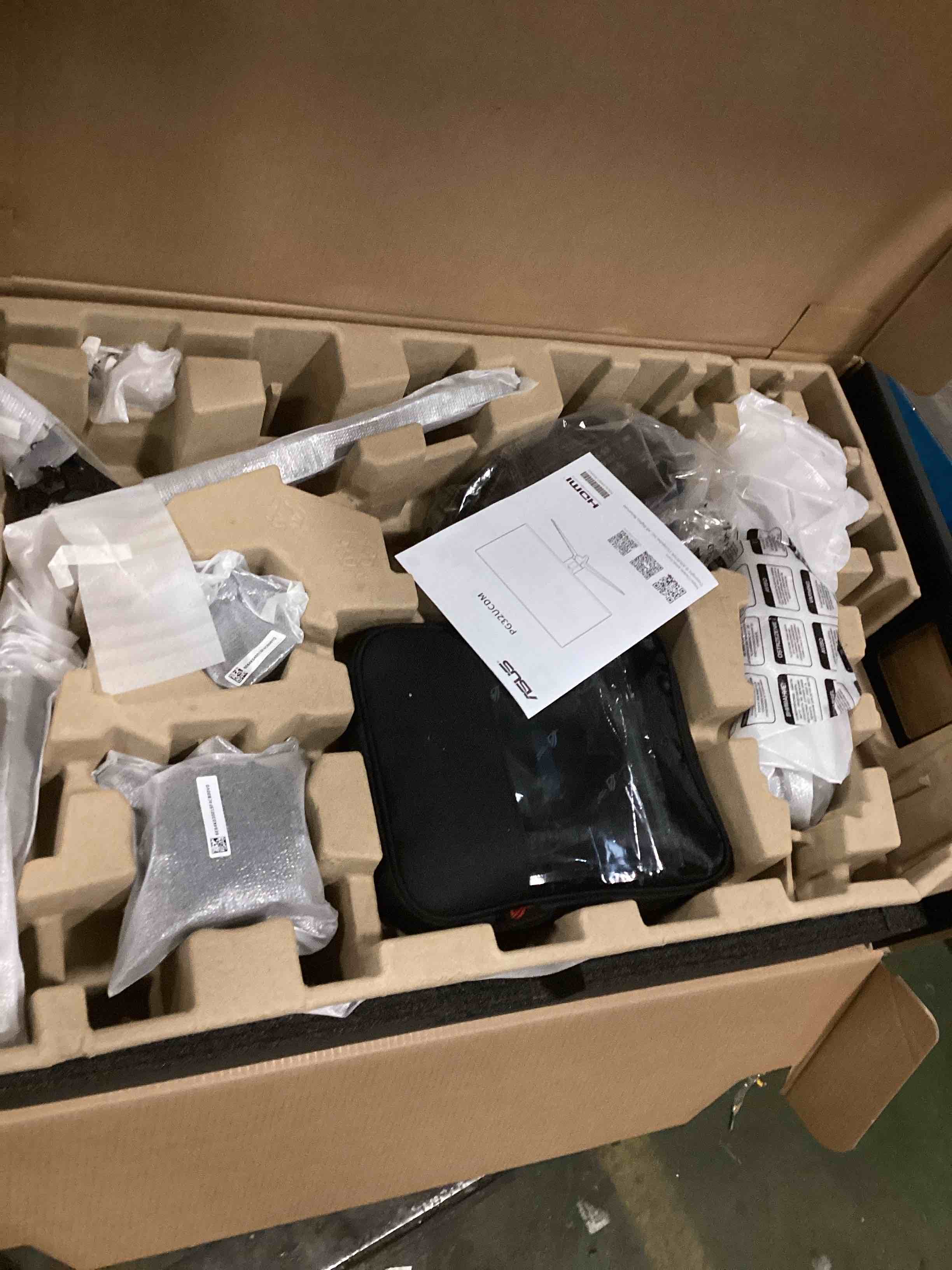 https://s3.amazonaws.com/lotting-images-prod/bidfta/PPE2313491_1743429123571.jpeg