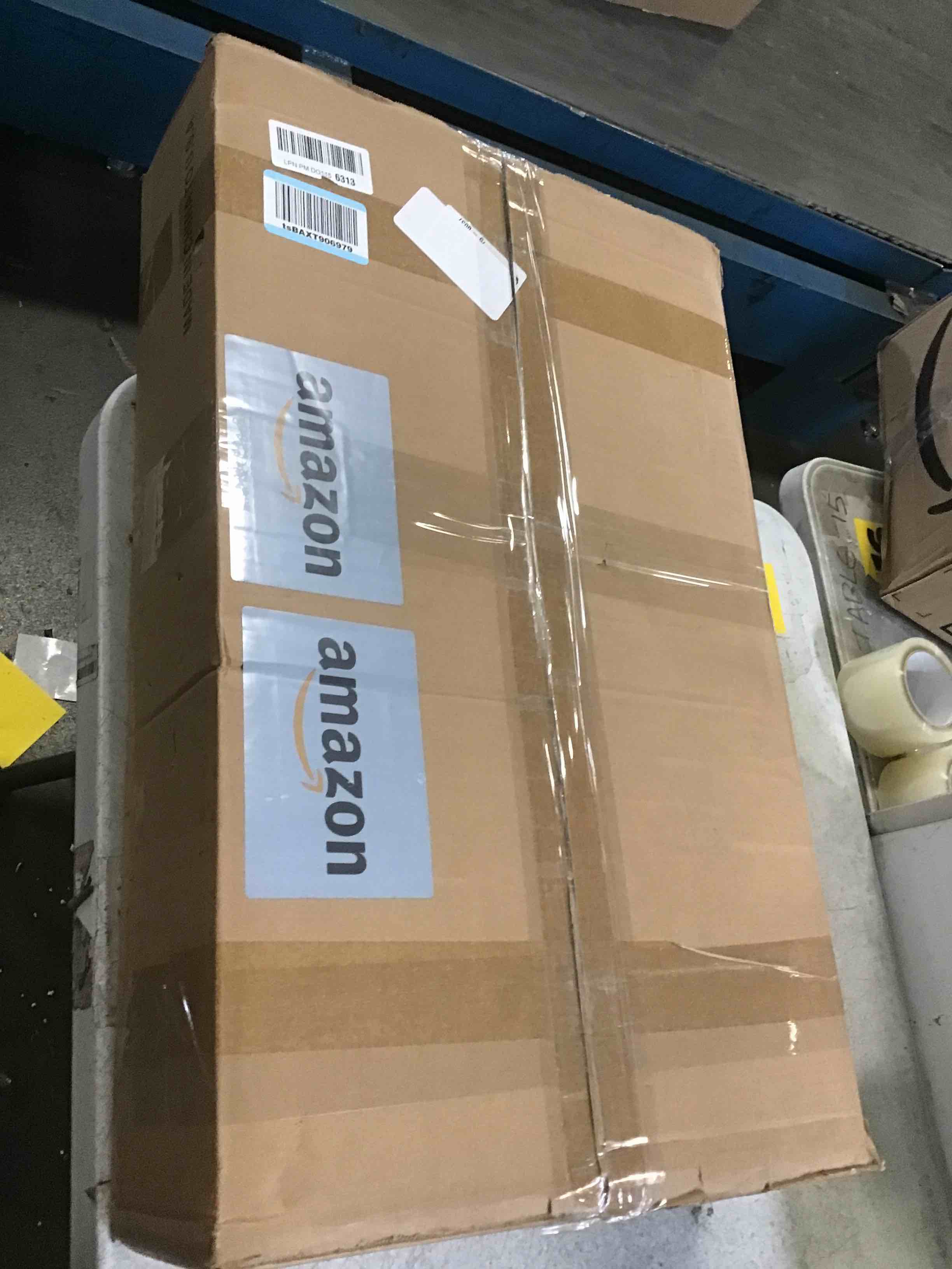 https://s3.amazonaws.com/lotting-images-prod/bidfta/PPE2314301_1743185513678.jpeg