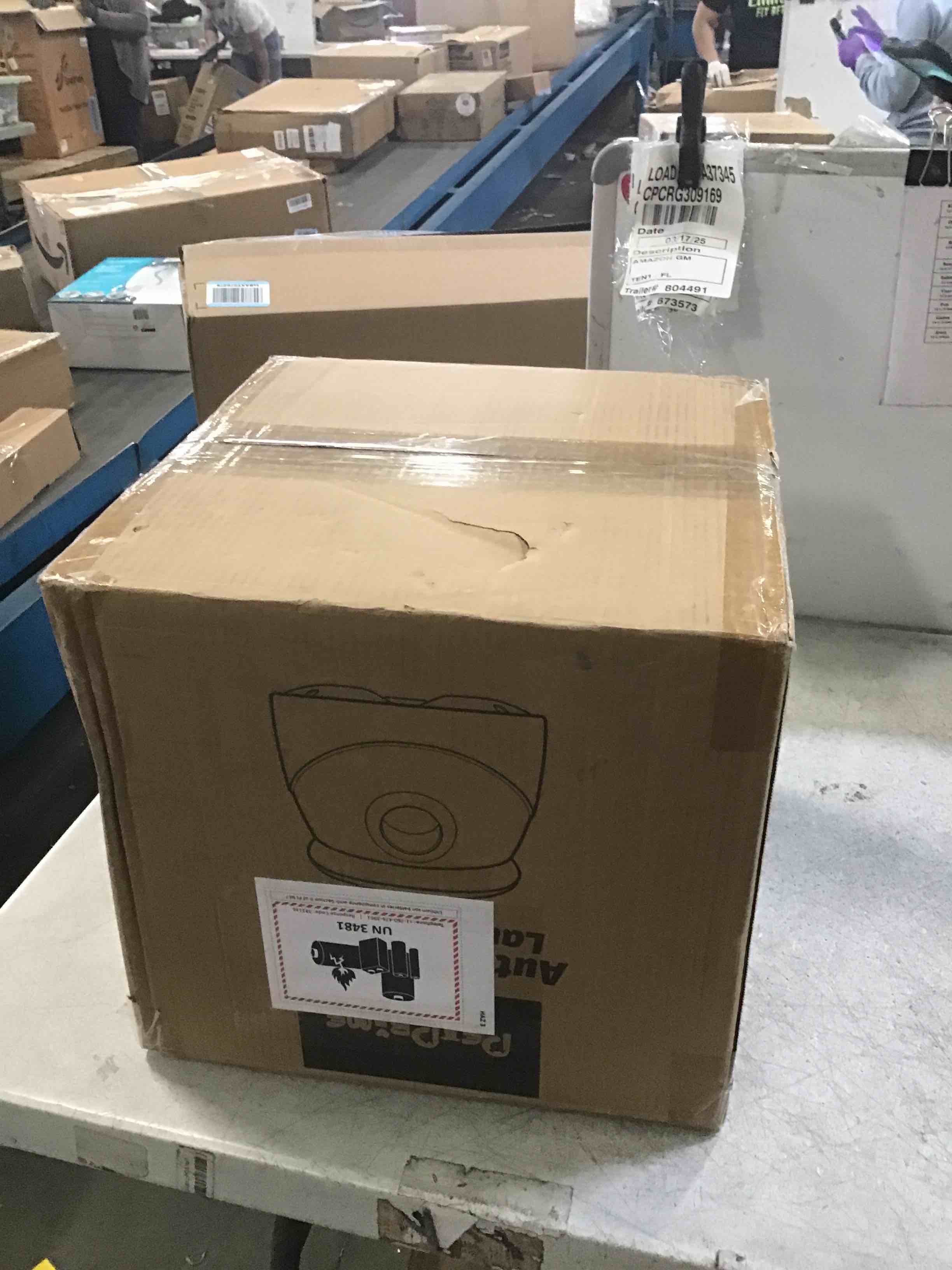 https://s3.amazonaws.com/lotting-images-prod/bidfta/PPE2314317_1743188180411.jpeg