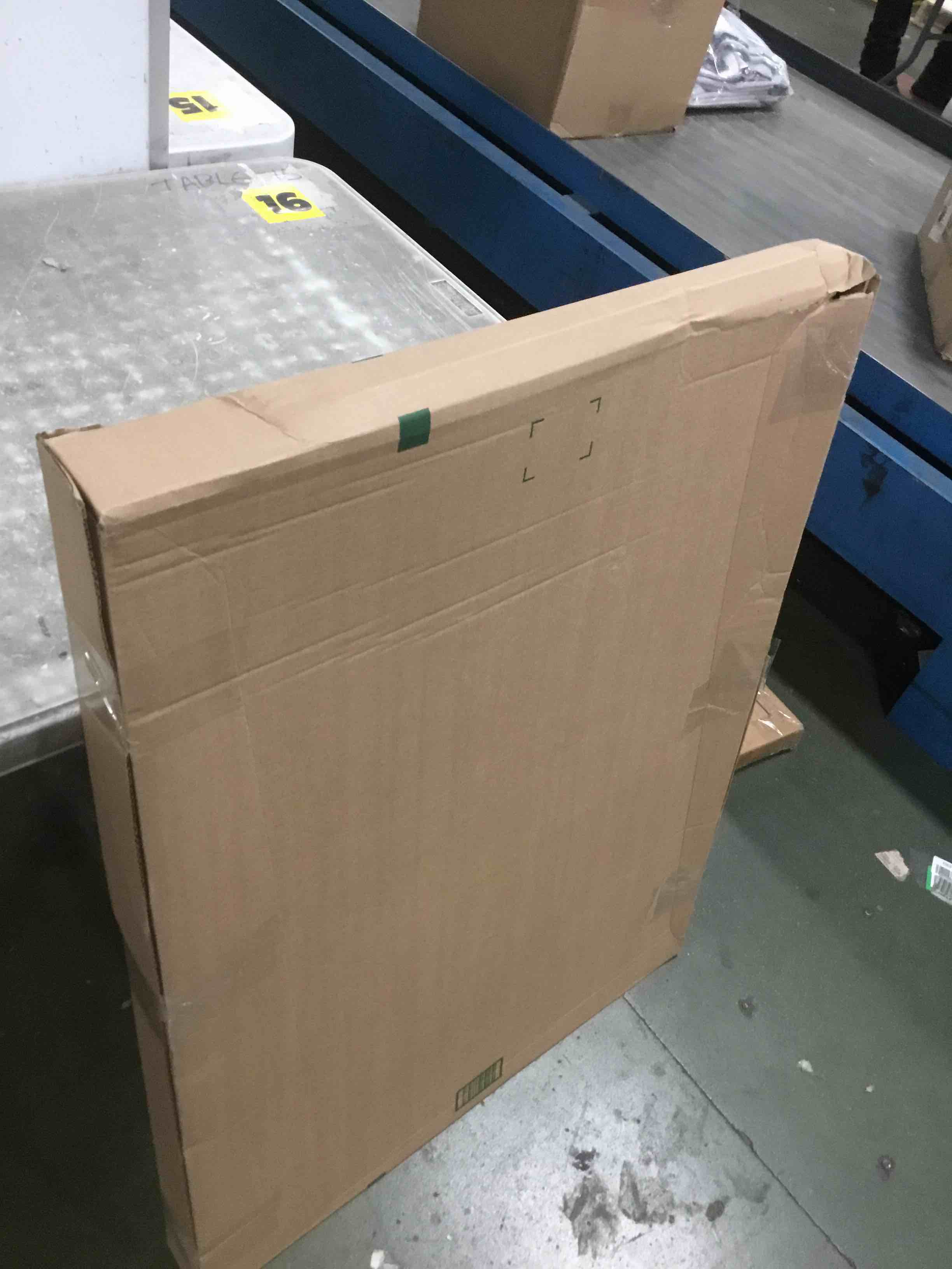 https://s3.amazonaws.com/lotting-images-prod/bidfta/PPE2314376_1743425790406.jpeg
