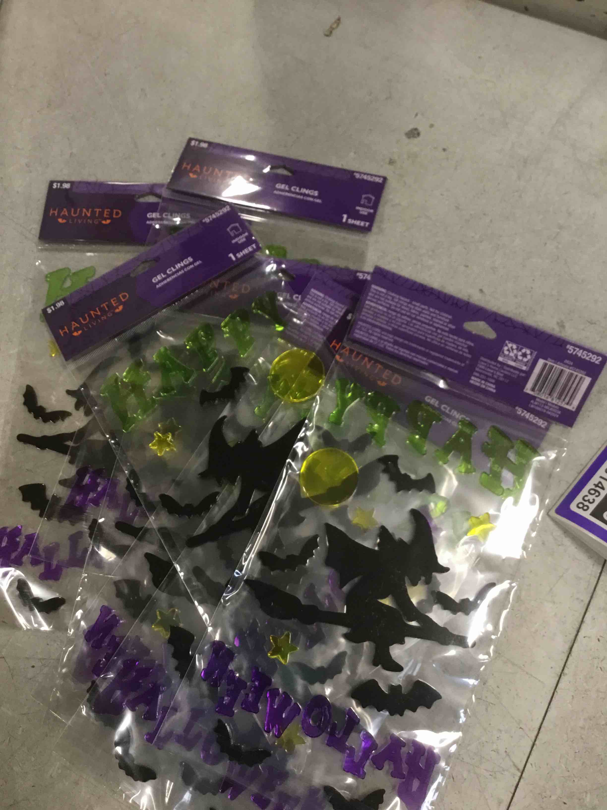https://s3.amazonaws.com/lotting-images-prod/bidfta/PPE2314632_1743512358047.jpeg